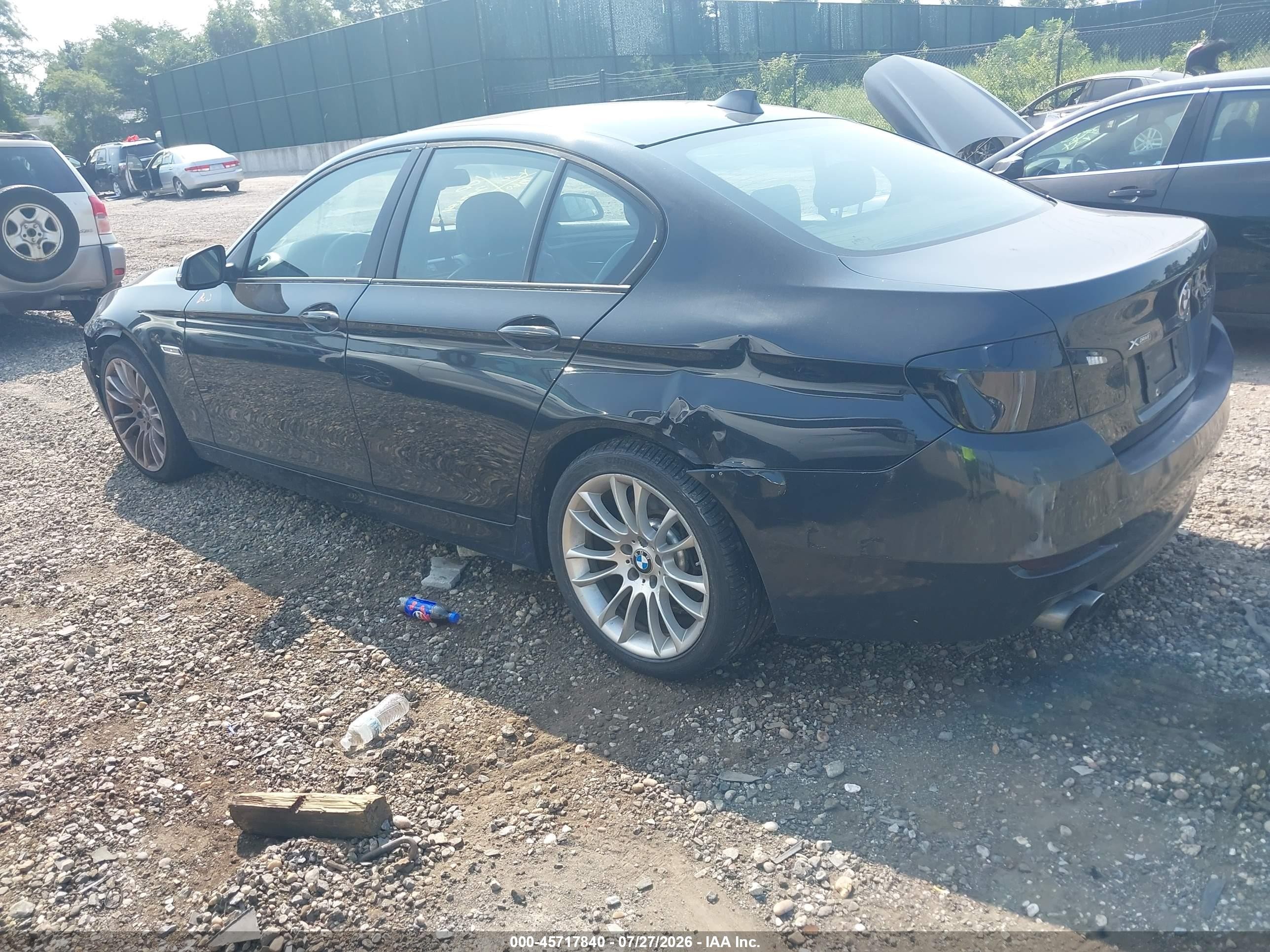 2015 Bmw 528i Xdrive Black vin: WBA5A7C54FD621906