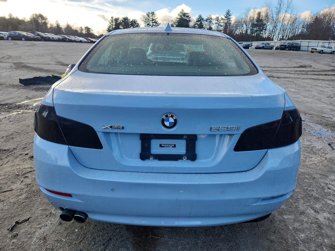 2015 Bmw 528 Xi Blue vin: WBA5A7C54FD623137