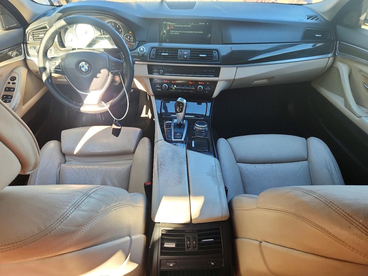 2015 Bmw 528 Xi Blue vin: WBA5A7C54FG143176