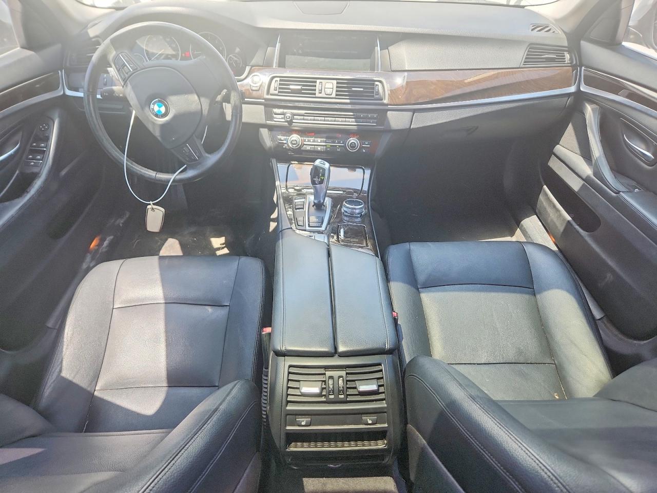2014 Bmw 528 Xi Silver vin: WBA5A7C55ED619645