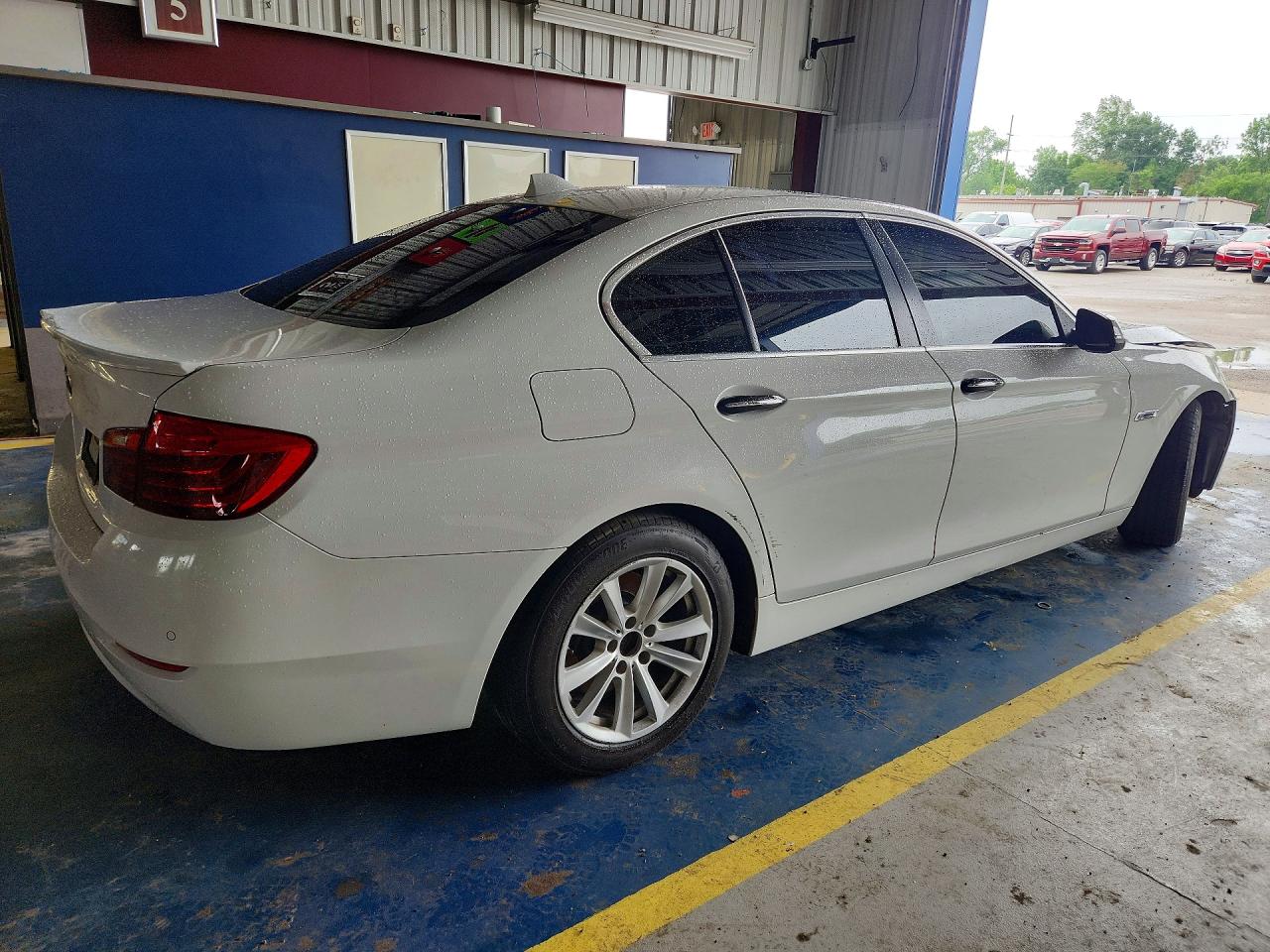 2015 Bmw 528 Xi Белый vin: WBA5A7C55FD626130