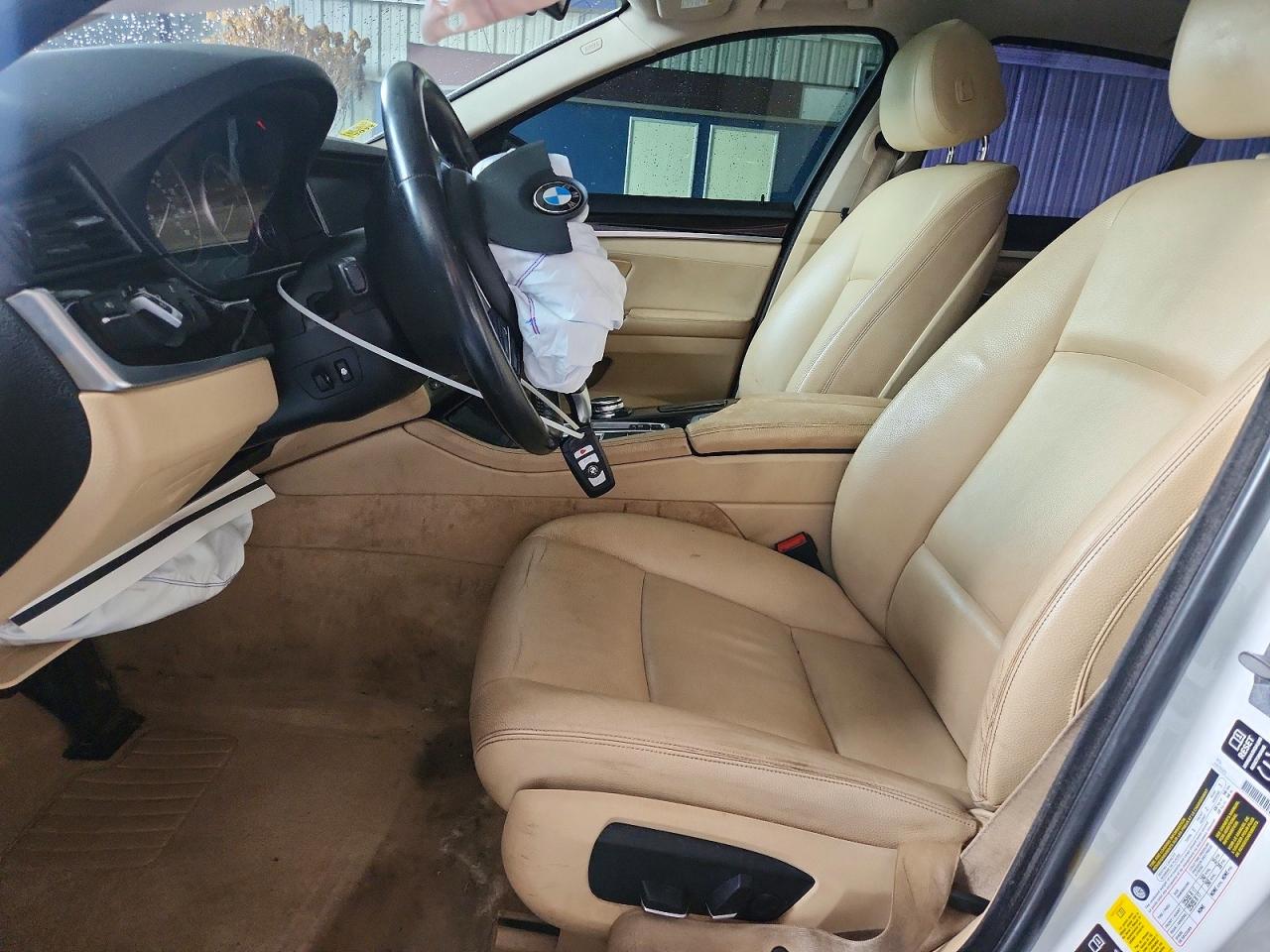 2015 Bmw 528 Xi Белый vin: WBA5A7C55FD626130