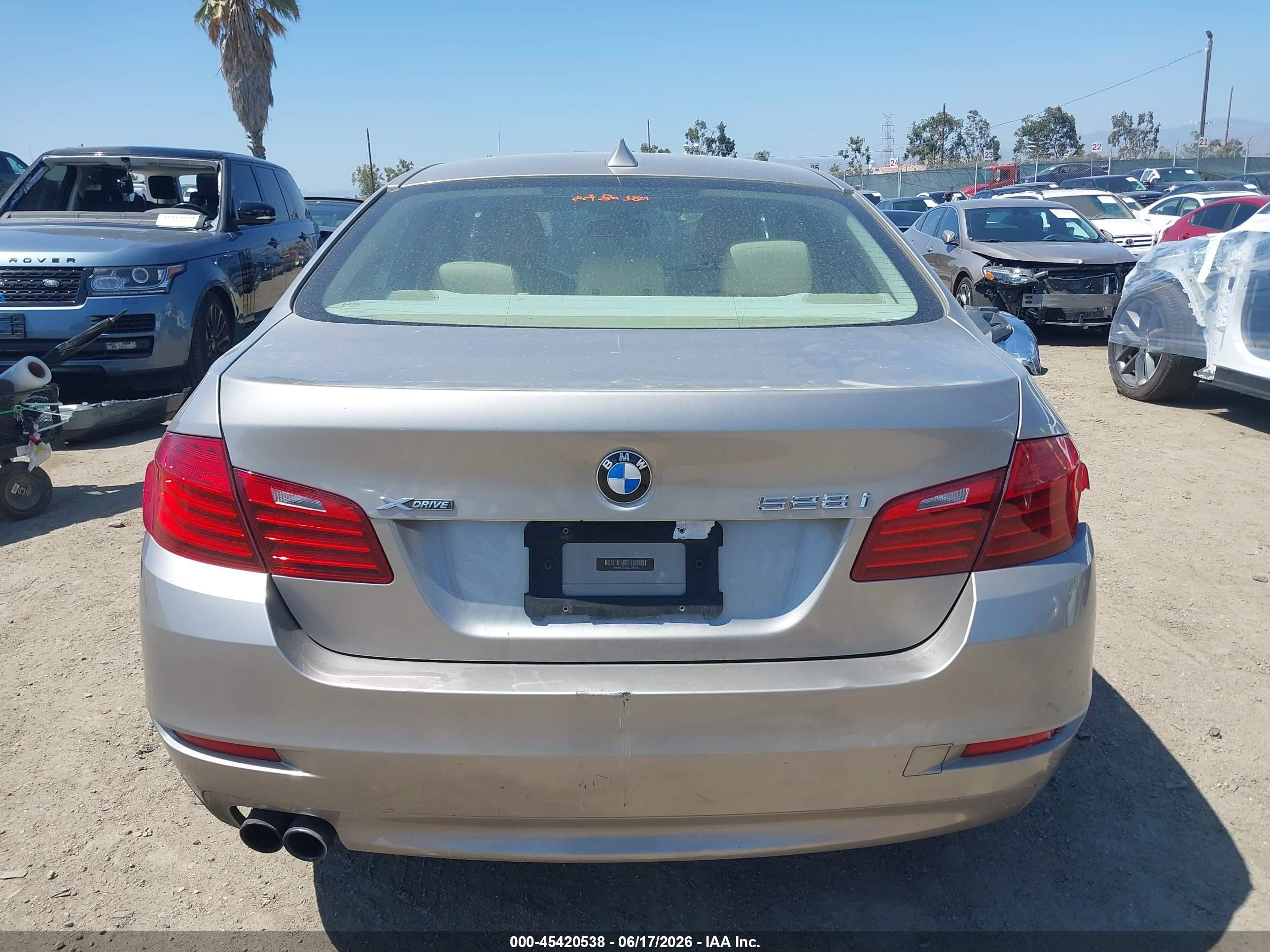 2014 Bmw 528i Xdrive Gold vin: WBA5A7C56ED219626