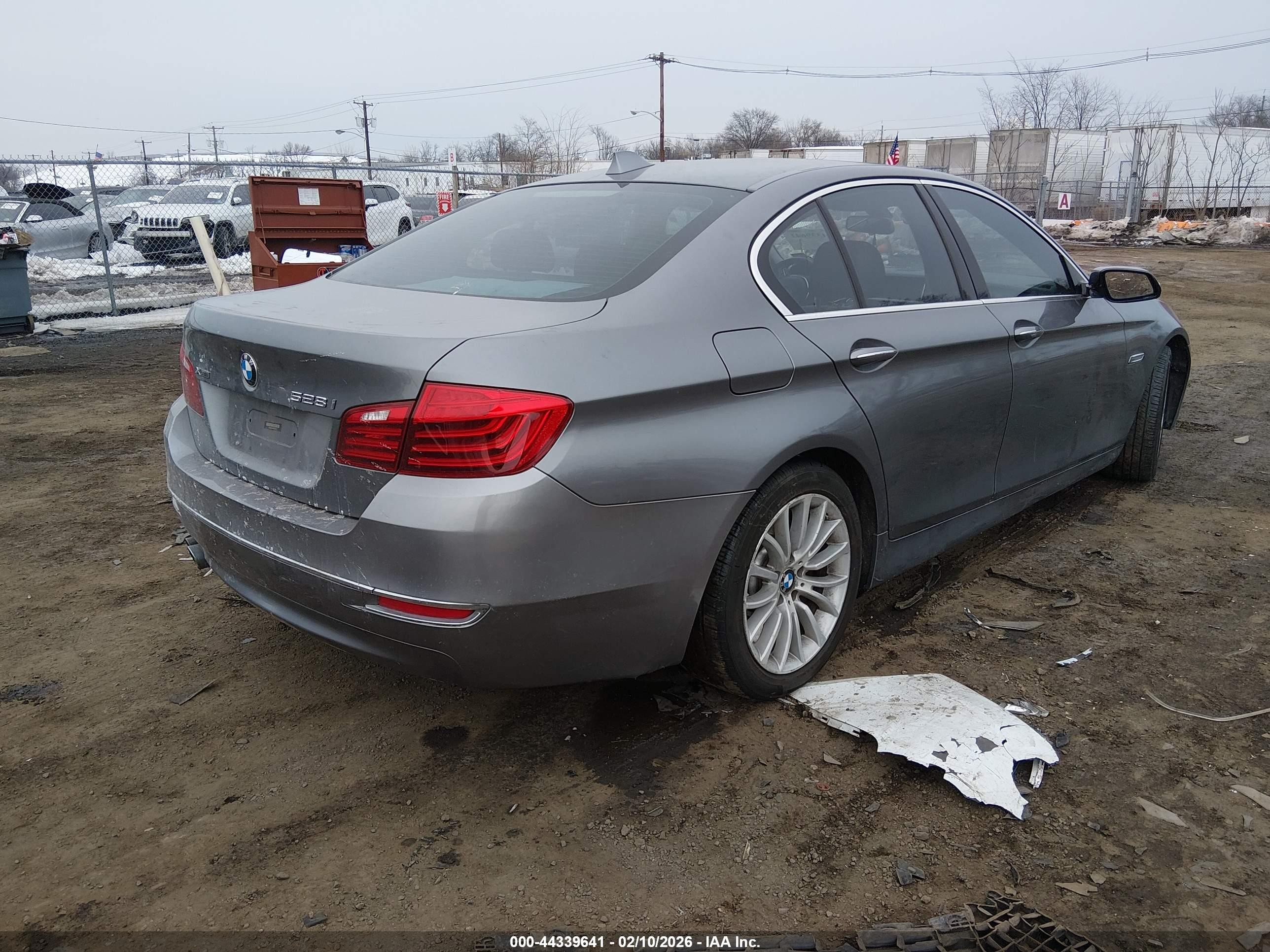 2014 Bmw 528i Xdrive Gray vin: WBA5A7C56ED612073