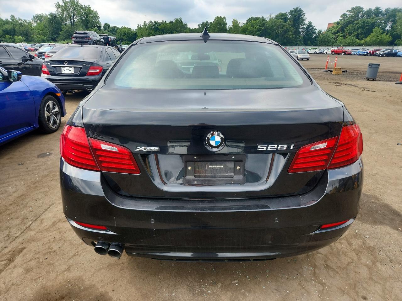 2014 Bmw 528 Xi Черный vin: WBA5A7C56ED615281