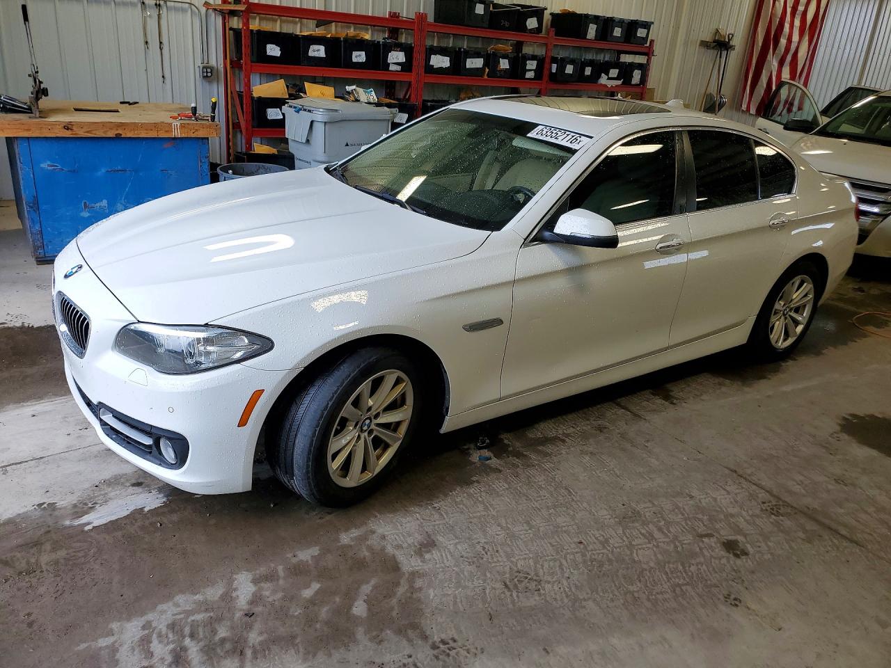 2015 Bmw 528 Xi Белый vin: WBA5A7C56FD625066