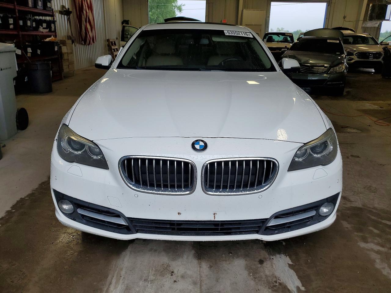 2015 Bmw 528 Xi Белый vin: WBA5A7C56FD625066