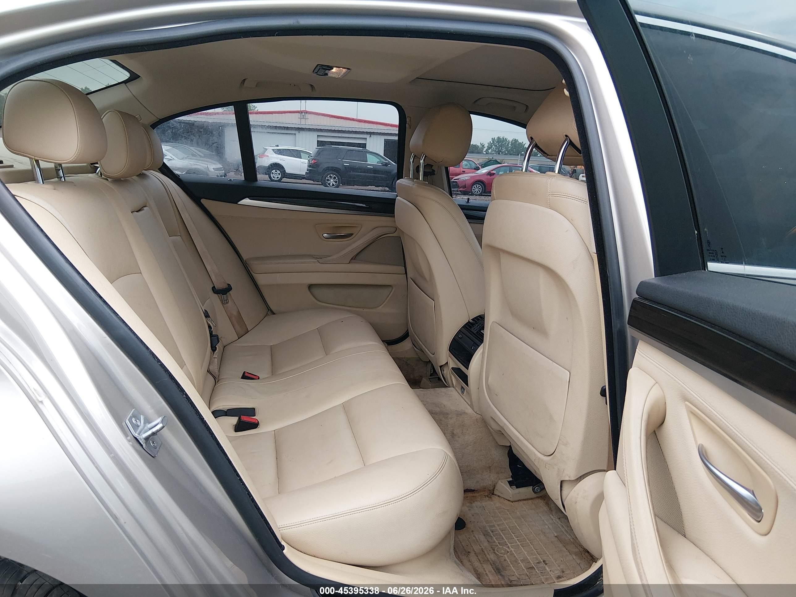 2014 Bmw 528i Xdrive Gray vin: WBA5A7C57ED615614