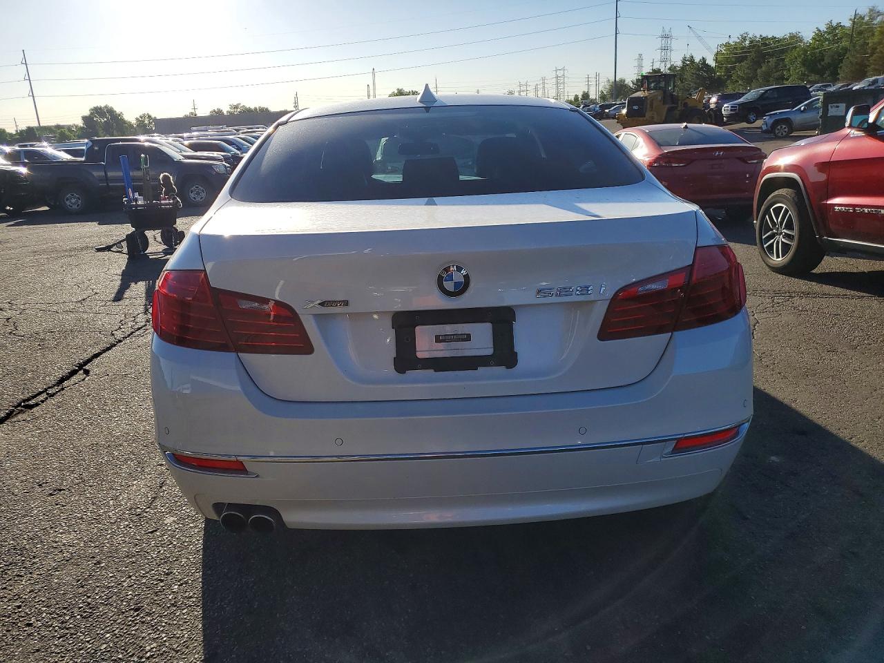 2015 Bmw 528 Xi White vin: WBA5A7C57FD621723