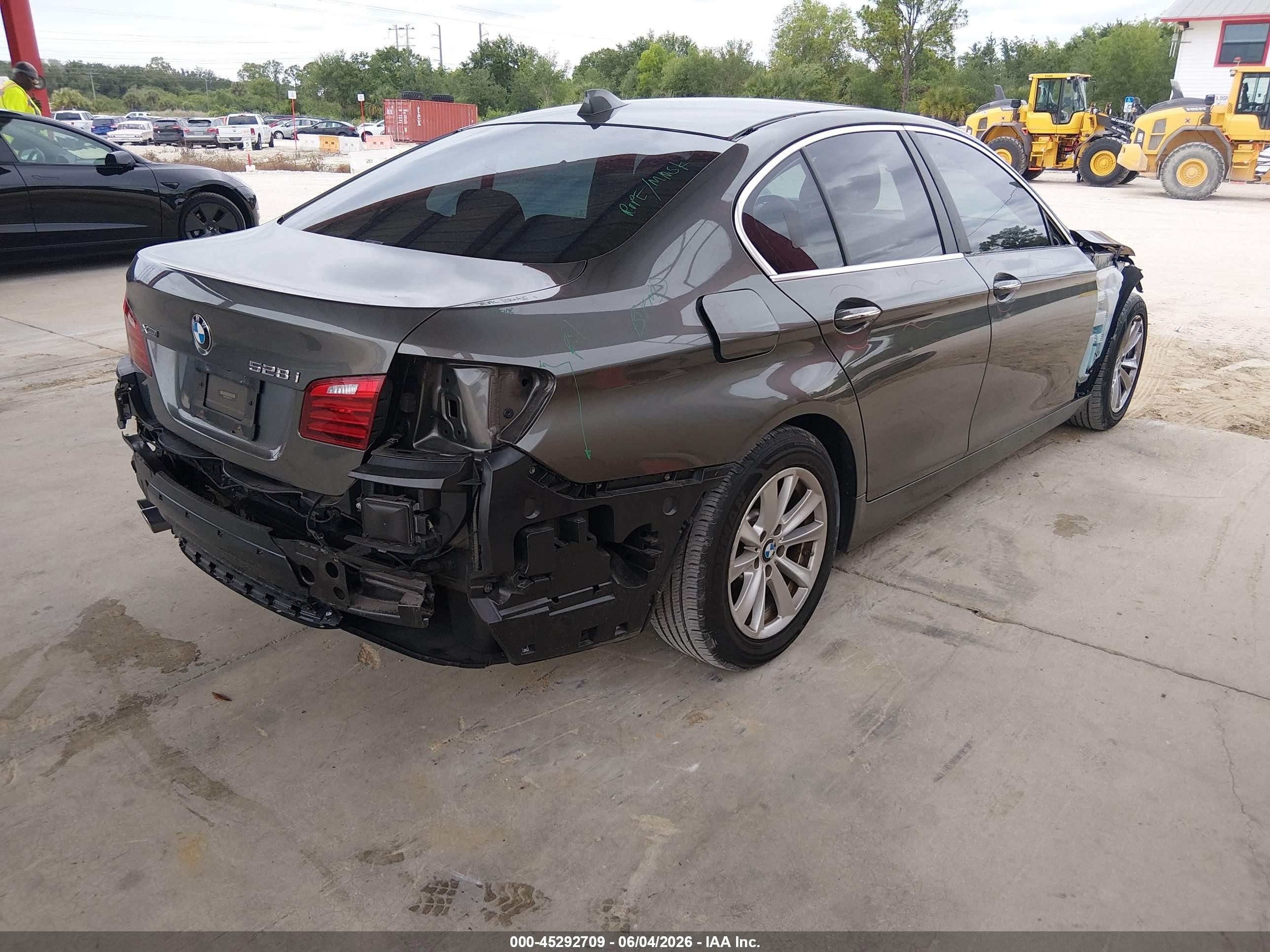 2014 Bmw 528i Xdrive Gray vin: WBA5A7C58ED617467