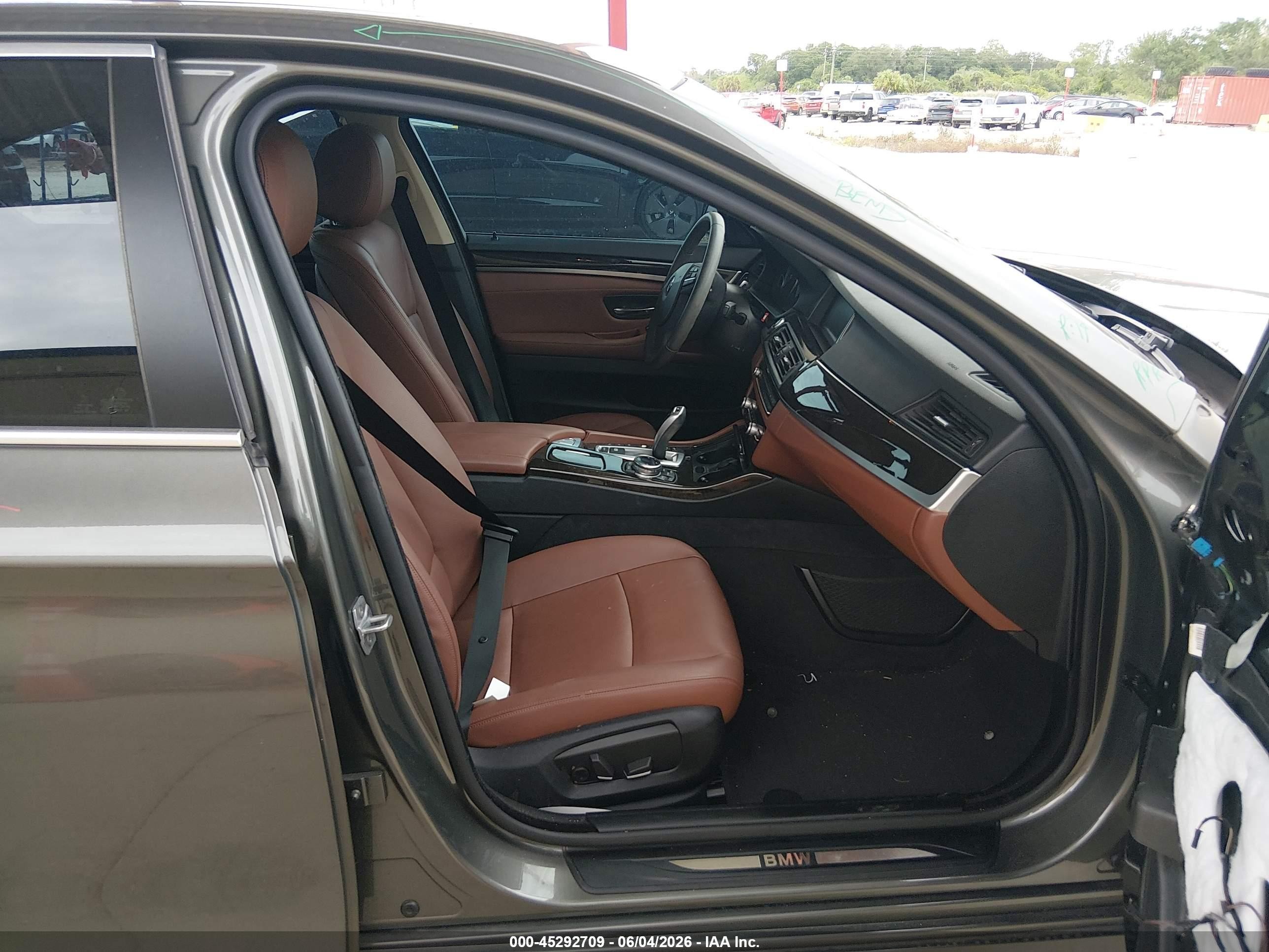 2014 Bmw 528i Xdrive Gray vin: WBA5A7C58ED617467
