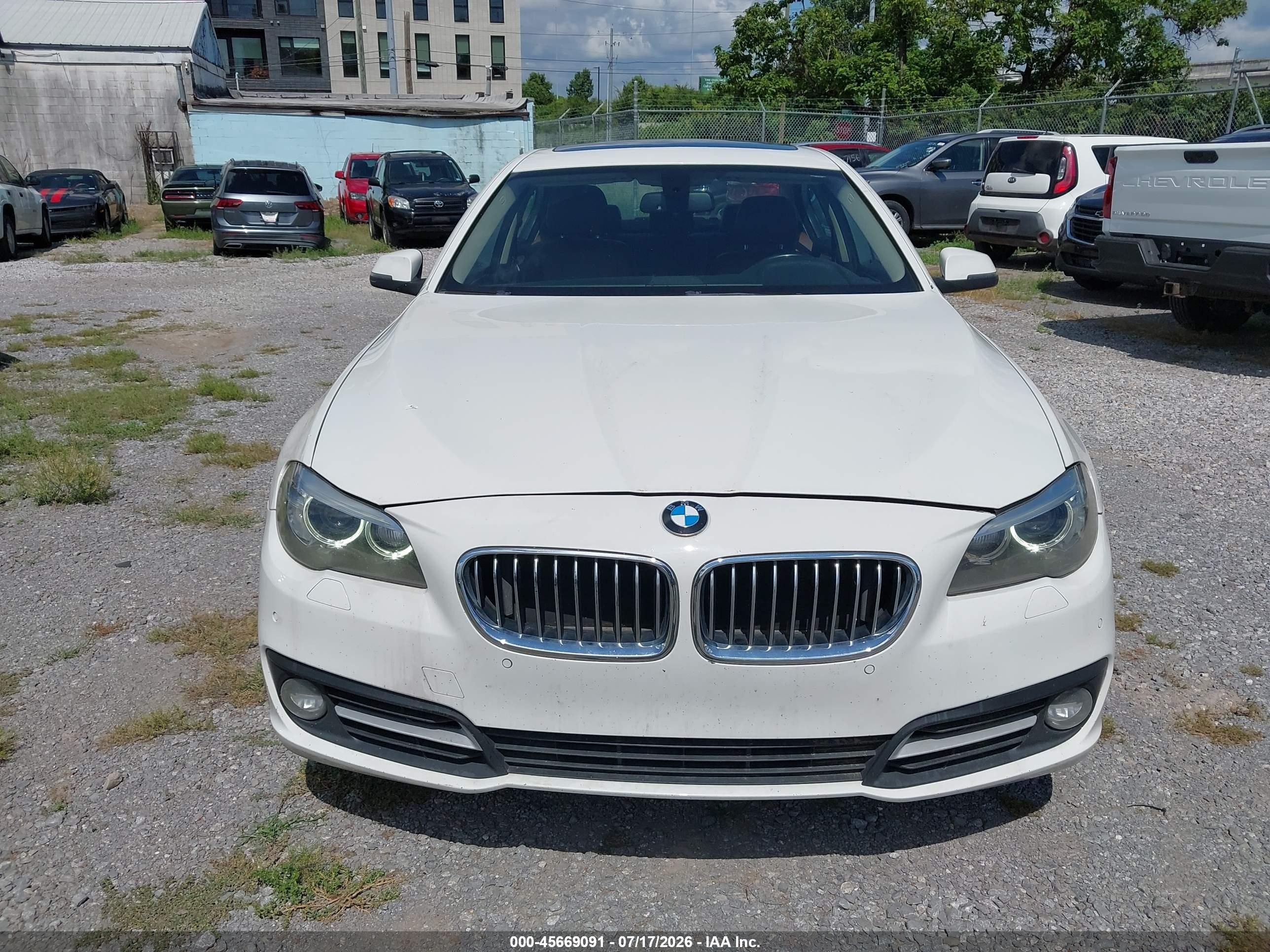2015 Bmw 528i Xdrive vin: WBA5A7C58FD620838