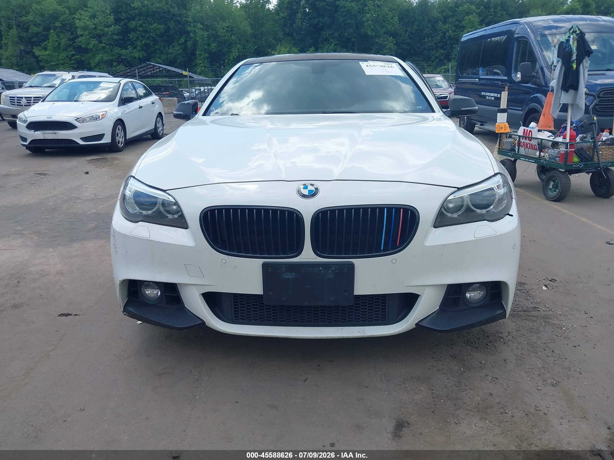 2015 Bmw 528i Xdrive White vin: WBA5A7C58FD621312