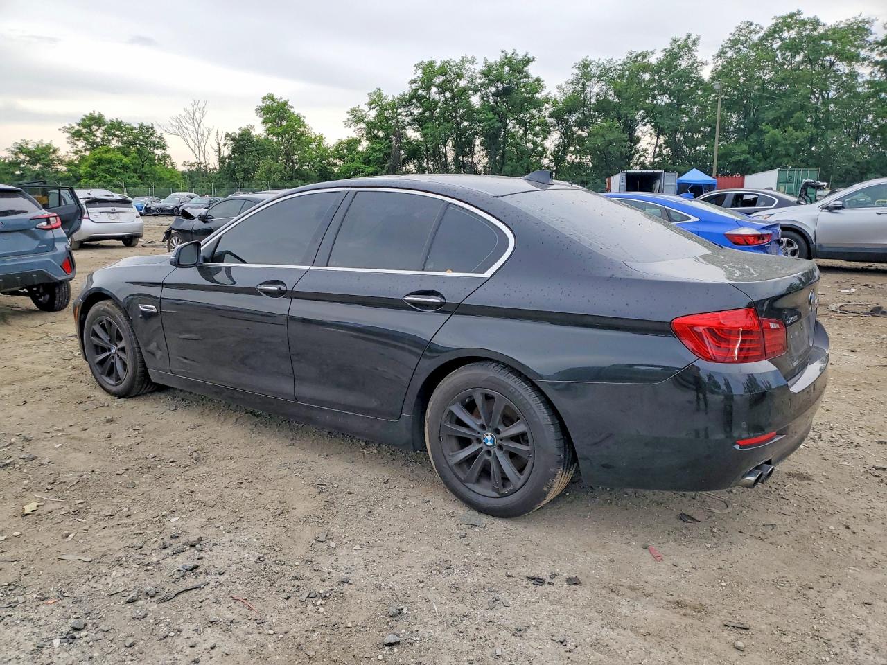 2015 Bmw 528 Xi Черный vin: WBA5A7C58FD621827