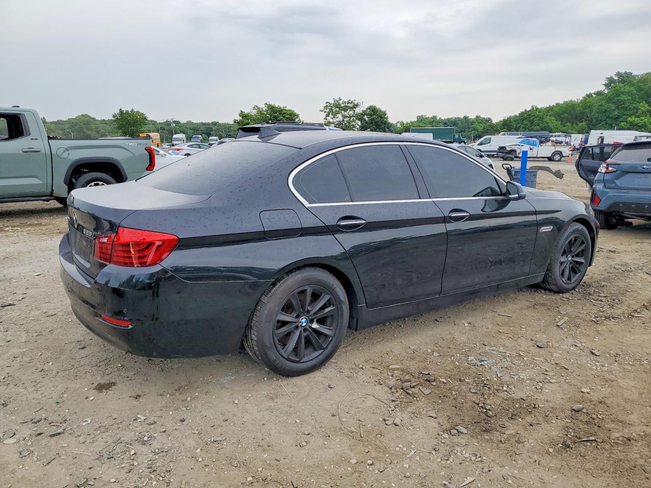 2015 Bmw 528 Xi Черный vin: WBA5A7C58FD621827