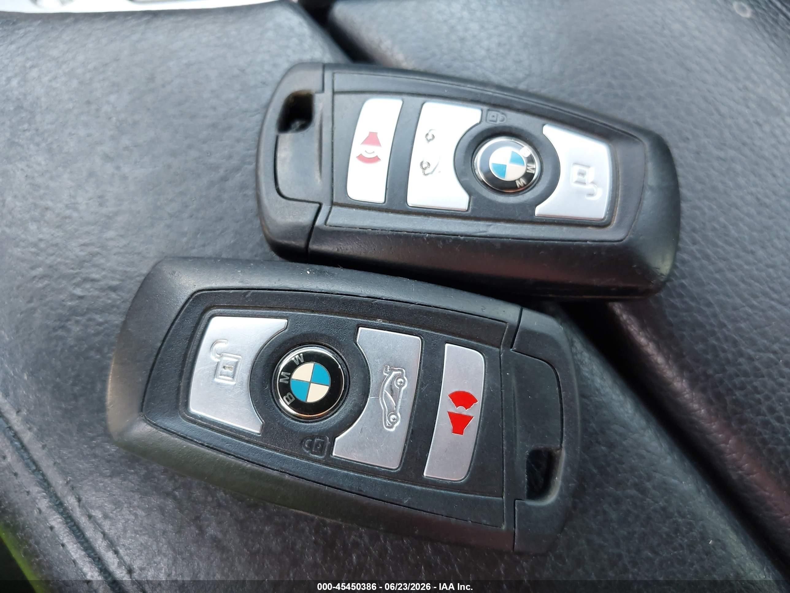 2015 Bmw 528i Xdrive White vin: WBA5A7C58FD624789