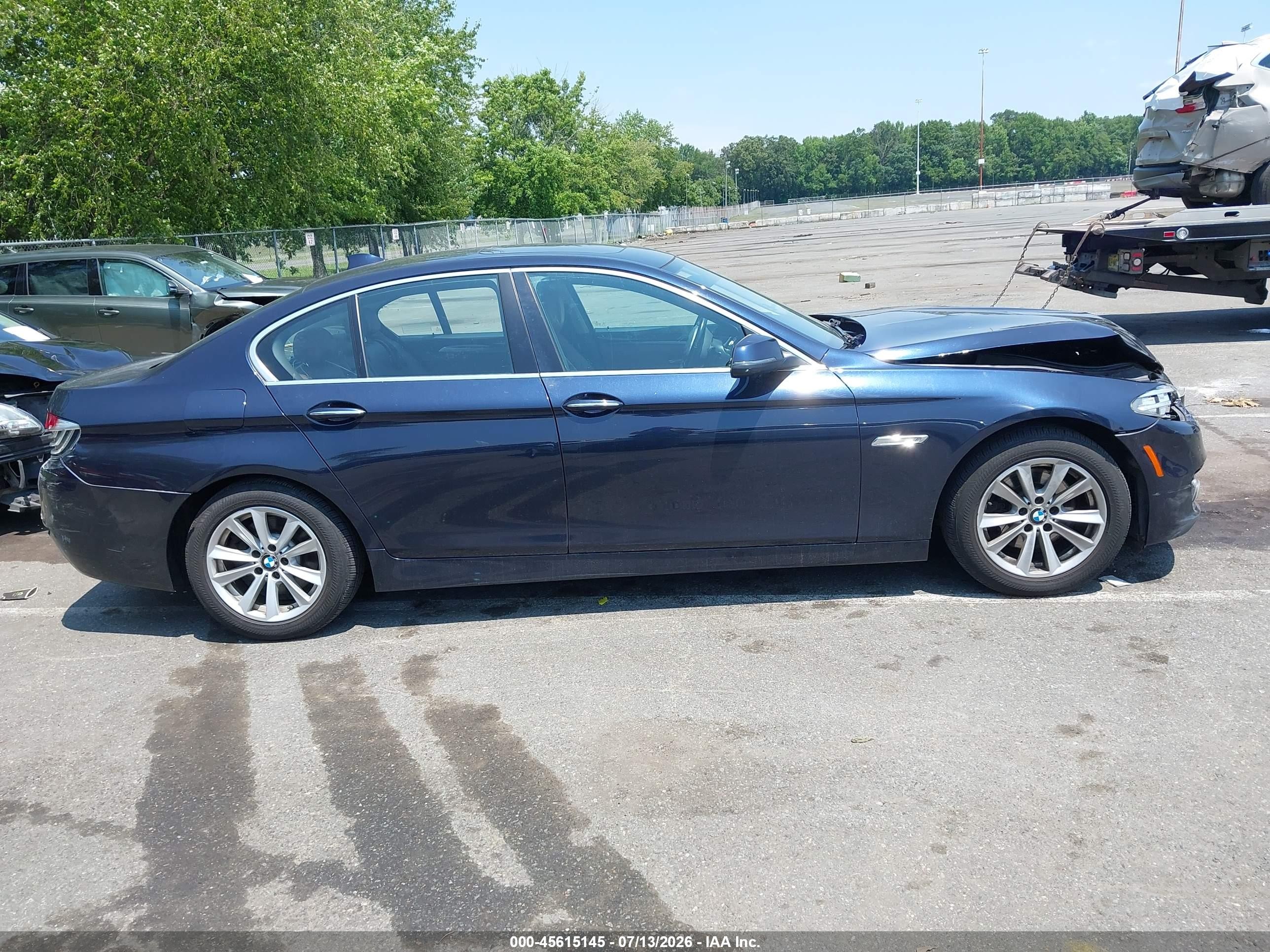 2015 Bmw 528i Xdrive Dark Blue vin: WBA5A7C59FD621884