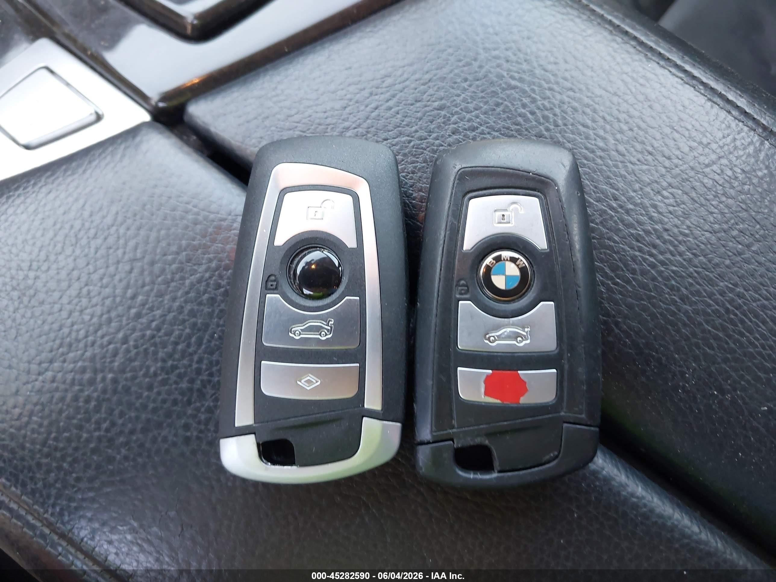 2014 Bmw 528i Xdrive Navy vin: WBA5A7C5XED612268