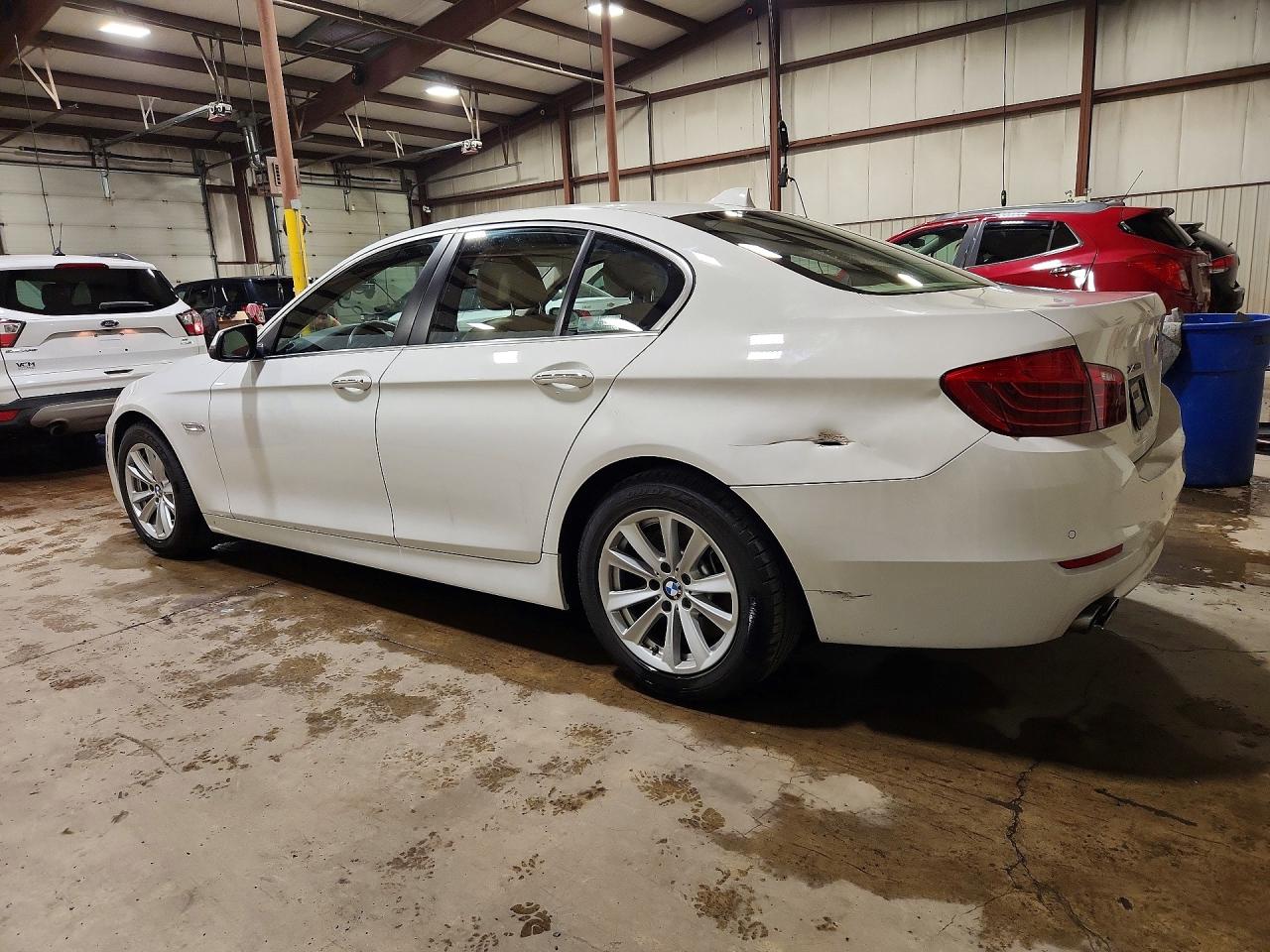 2015 Bmw 528 Xi White vin: WBA5A7C5XFD622610