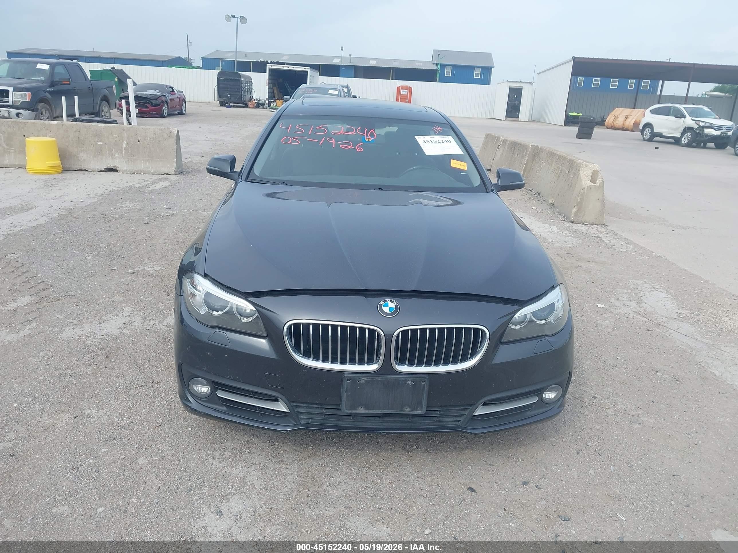 2015 Bmw 528i Xdrive Серый vin: WBA5A7C5XFD627015