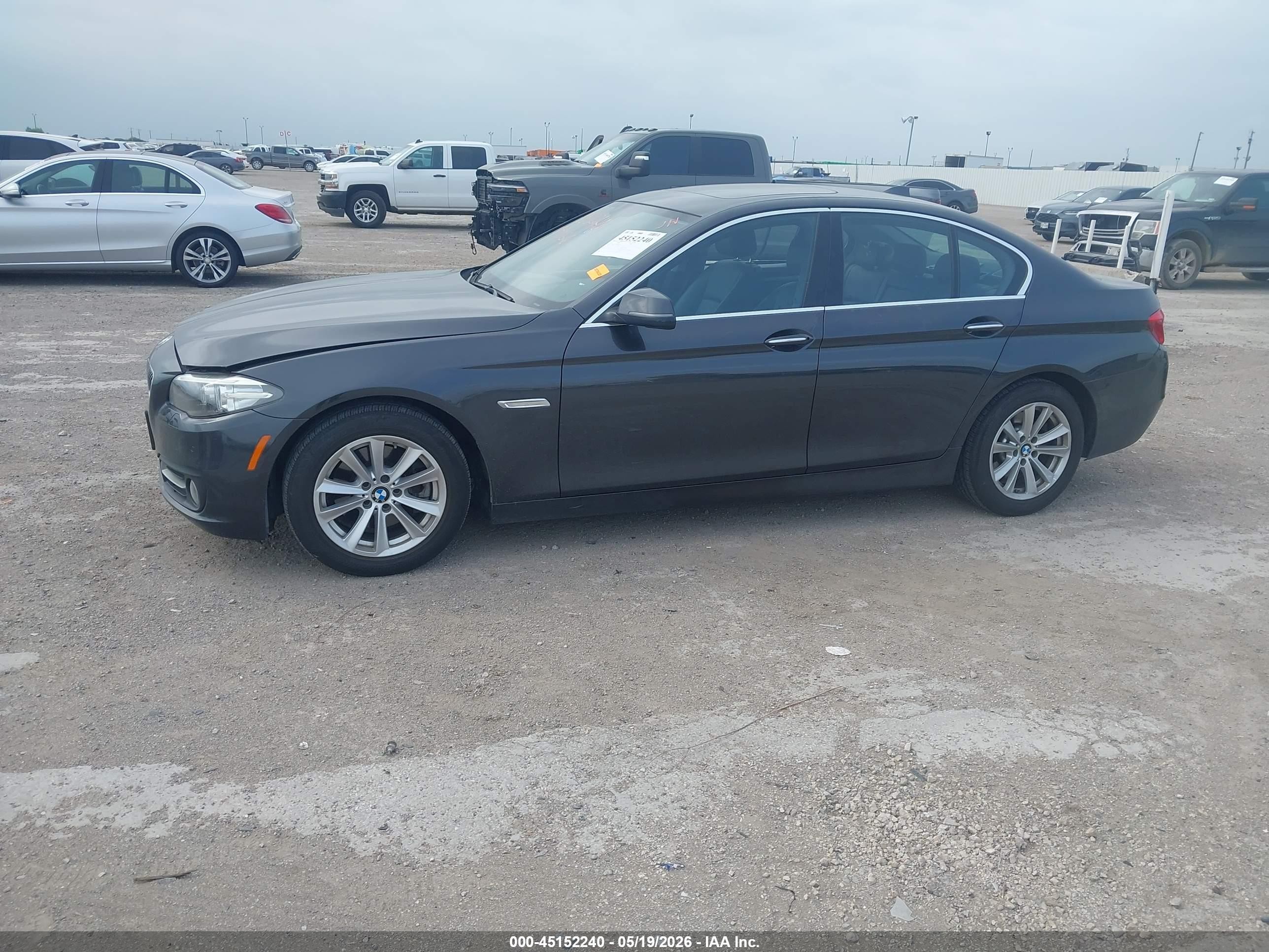 2015 Bmw 528i Xdrive Серый vin: WBA5A7C5XFD627015