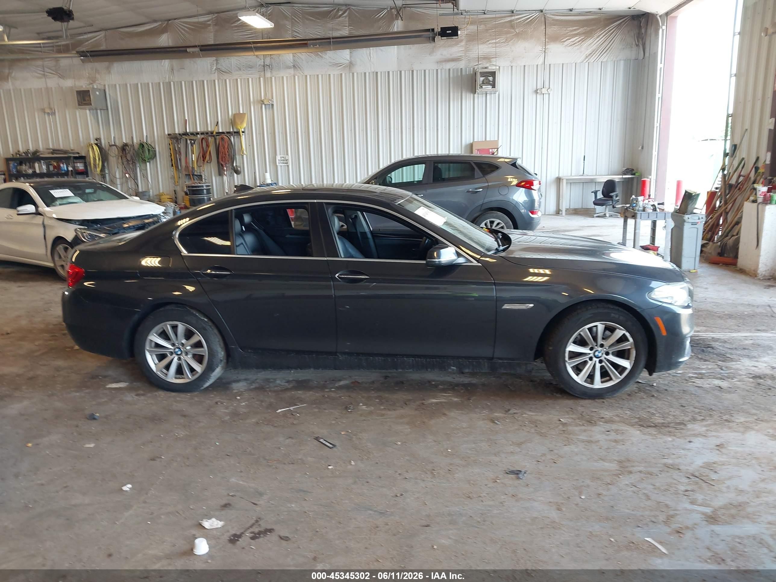 2015 Bmw 528i Xdrive Black vin: WBA5A7C5XFD628780