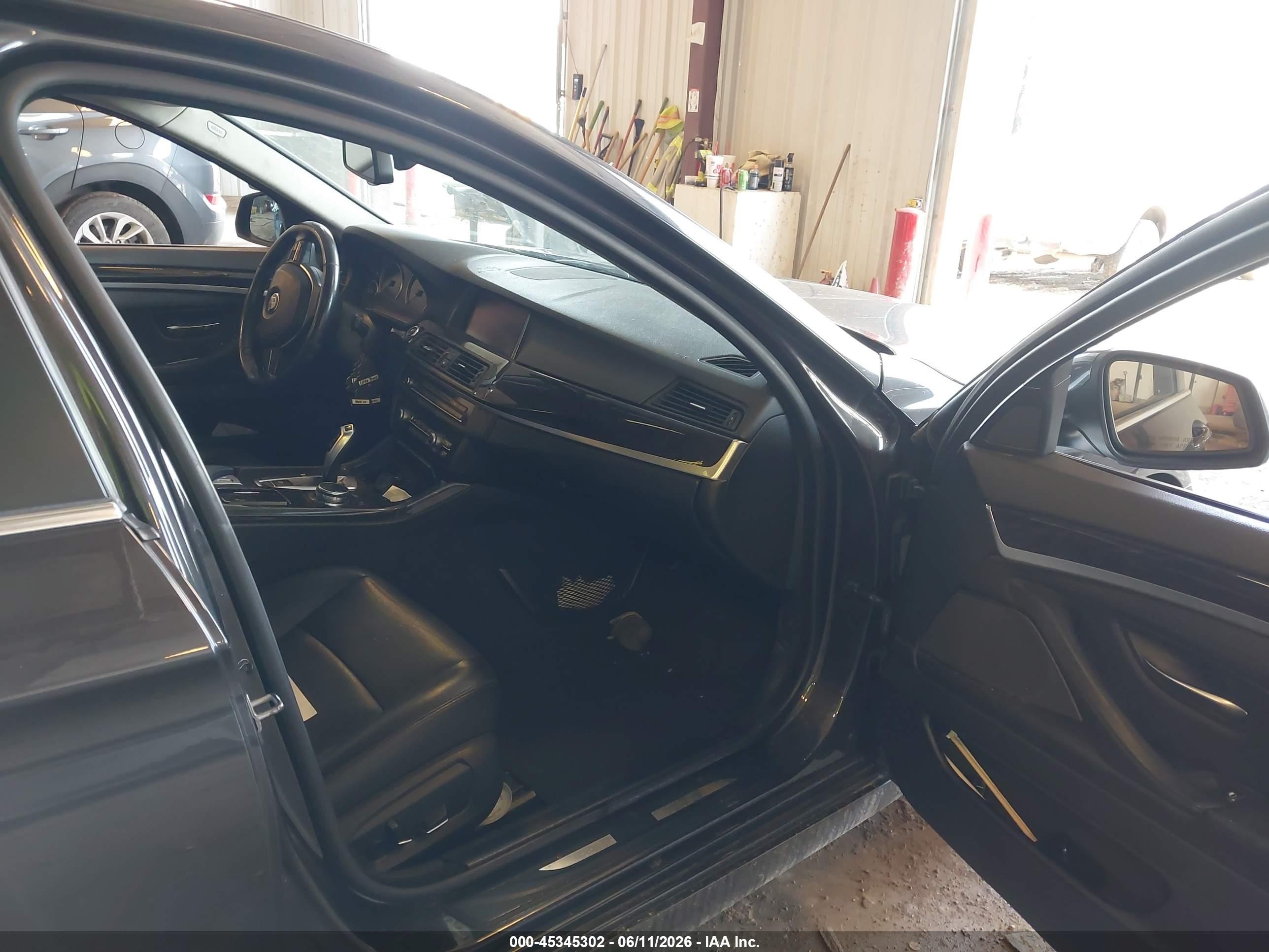 2015 Bmw 528i Xdrive Black vin: WBA5A7C5XFD628780