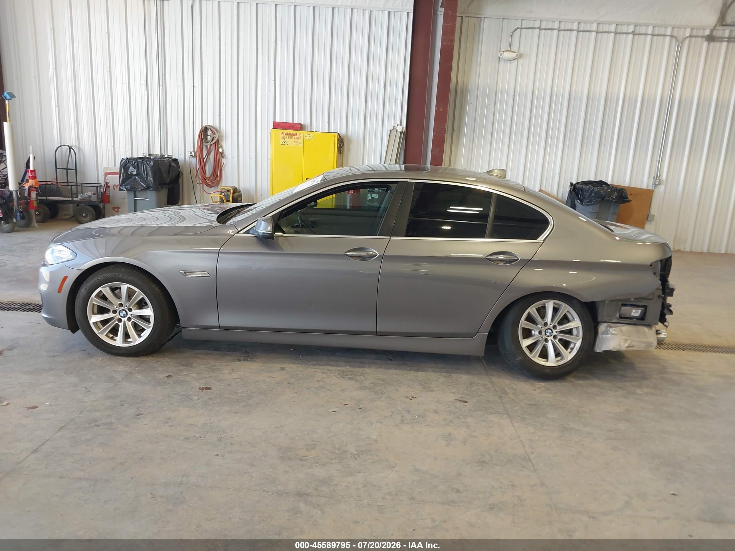 2015 Bmw 528i Xdrive Gray vin: WBA5A7C5XFG143683