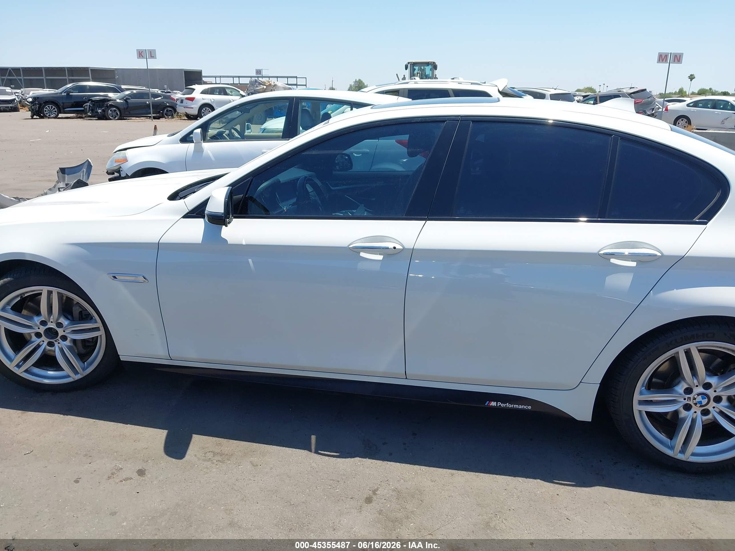 2015 Bmw 535i   White vin: WBA5B1C50FG125087