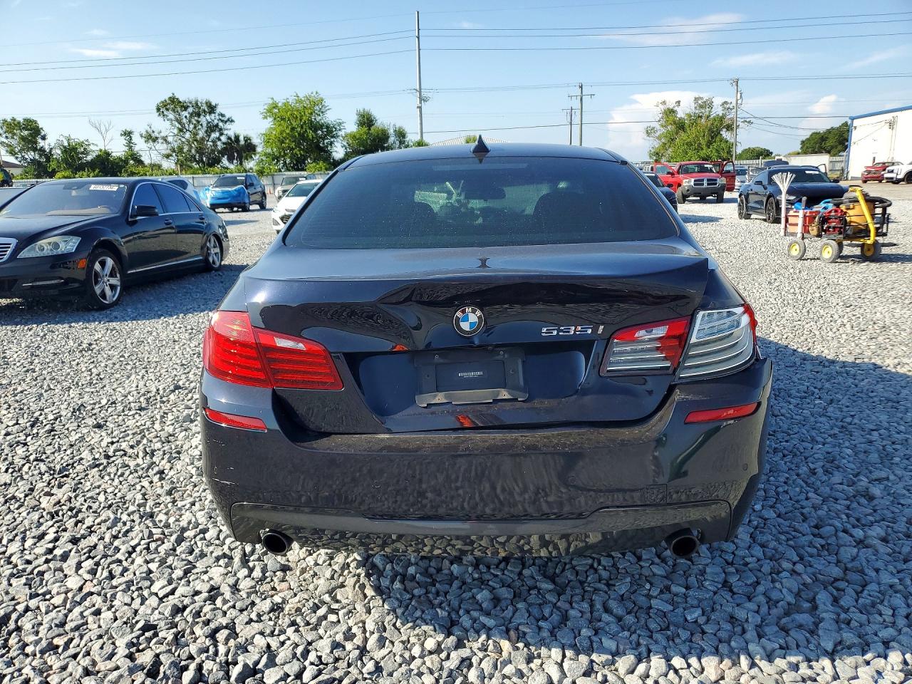 2015 Bmw 535 I Blue vin: WBA5B1C50FG128667