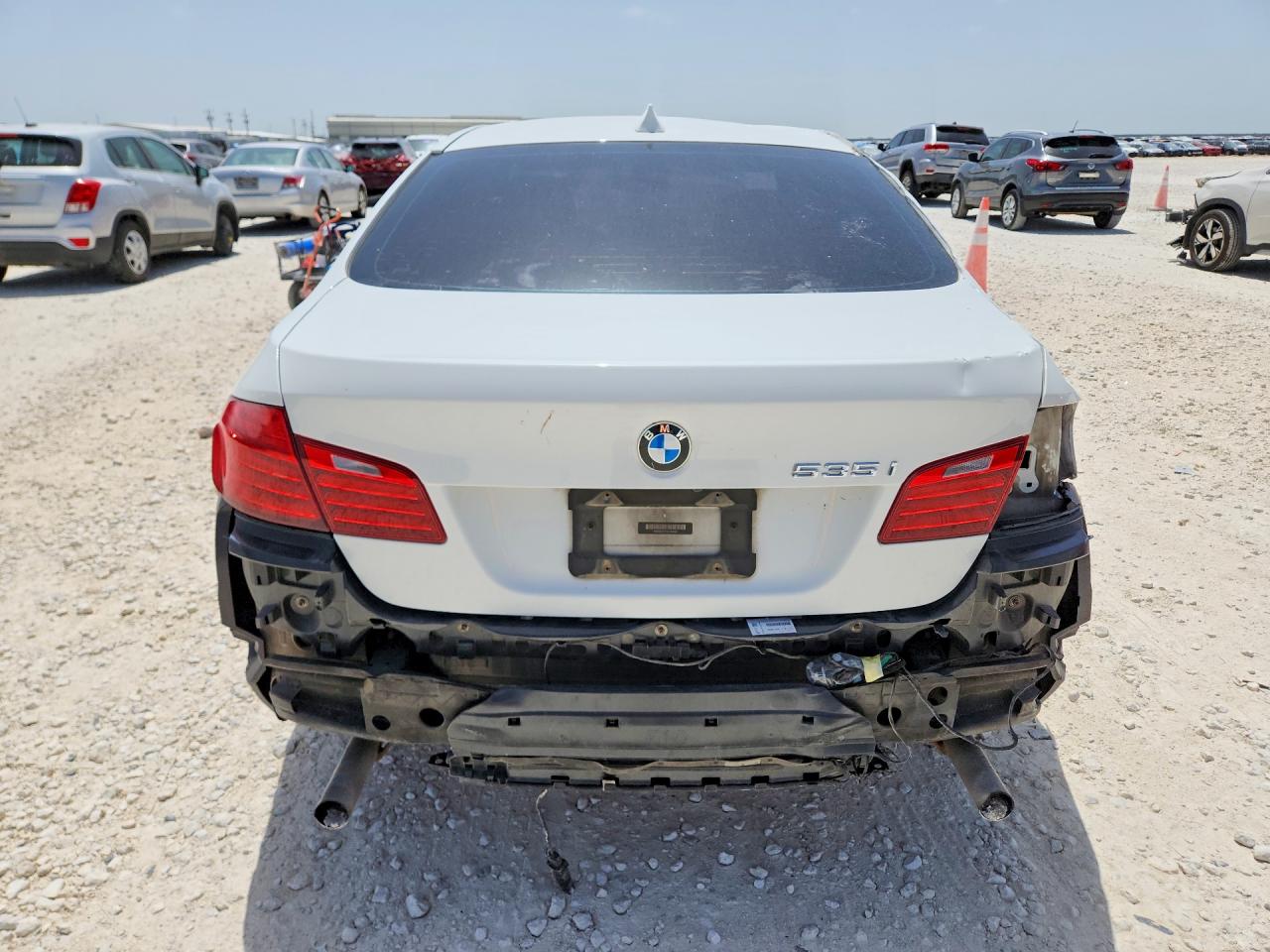 2014 Bmw 535 I White vin: WBA5B1C51ED484321