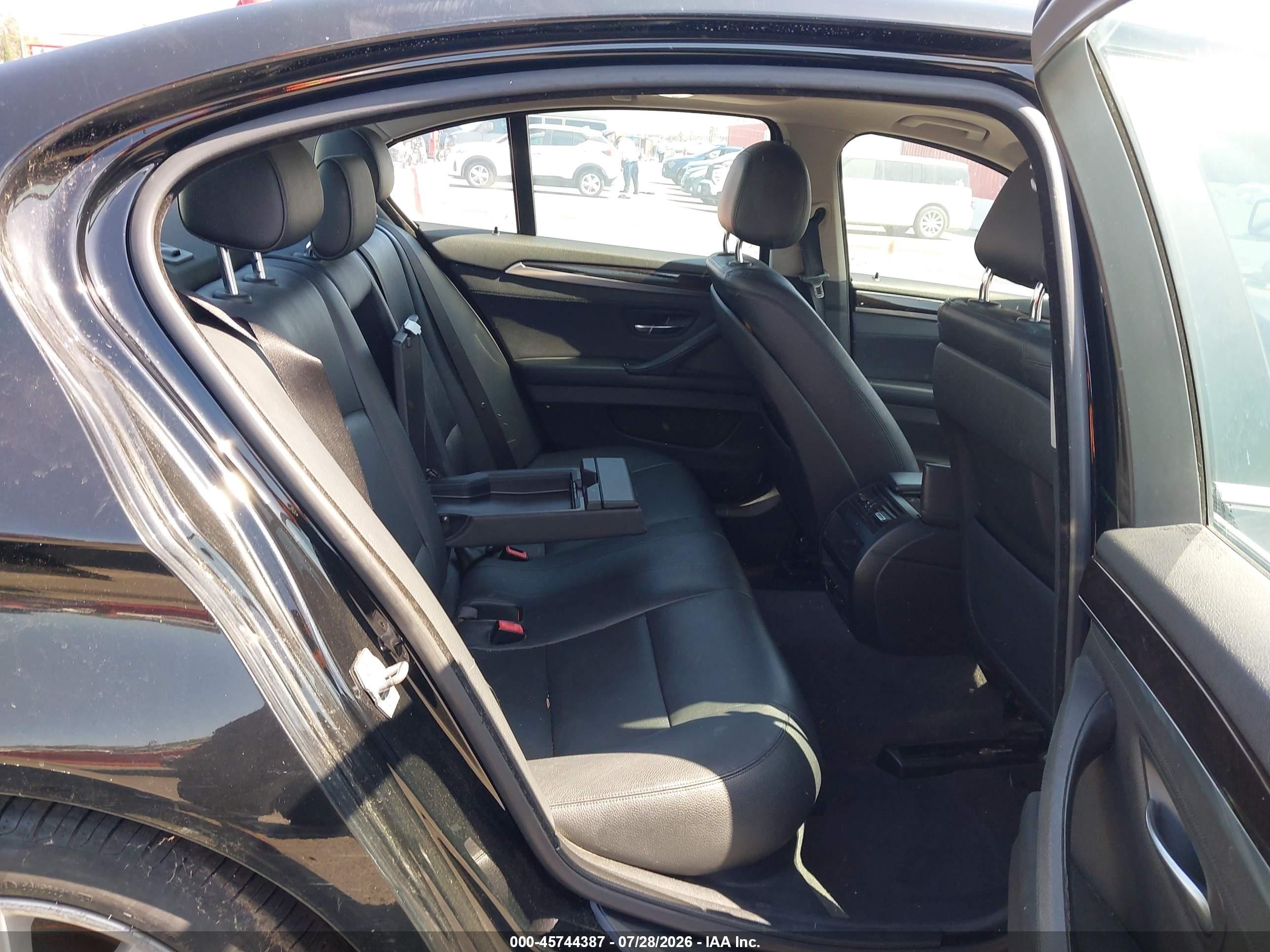 2014 Bmw 535i   Black vin: WBA5B1C52ED484344