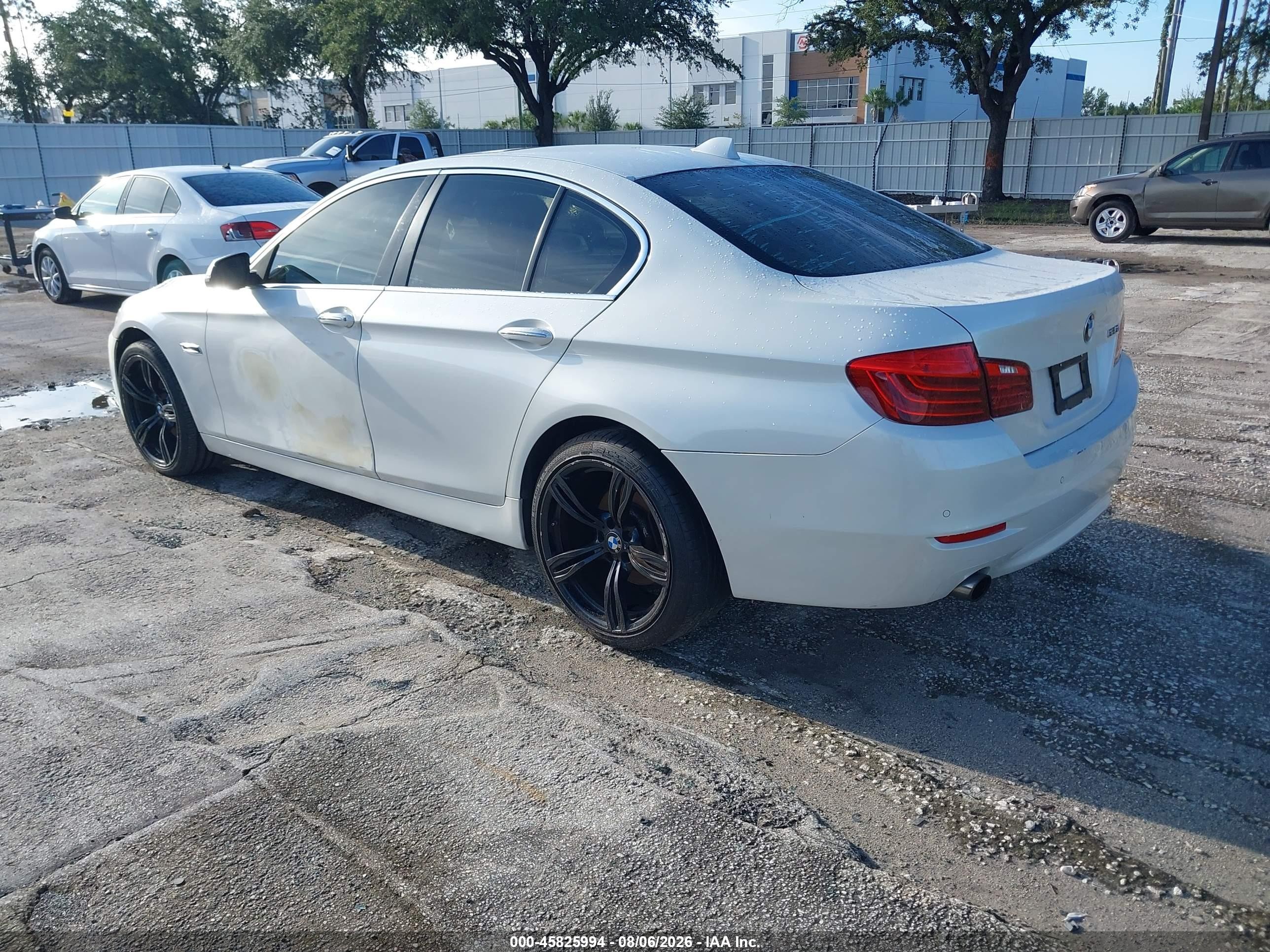 2015 Bmw 535i   White vin: WBA5B1C52FD922376