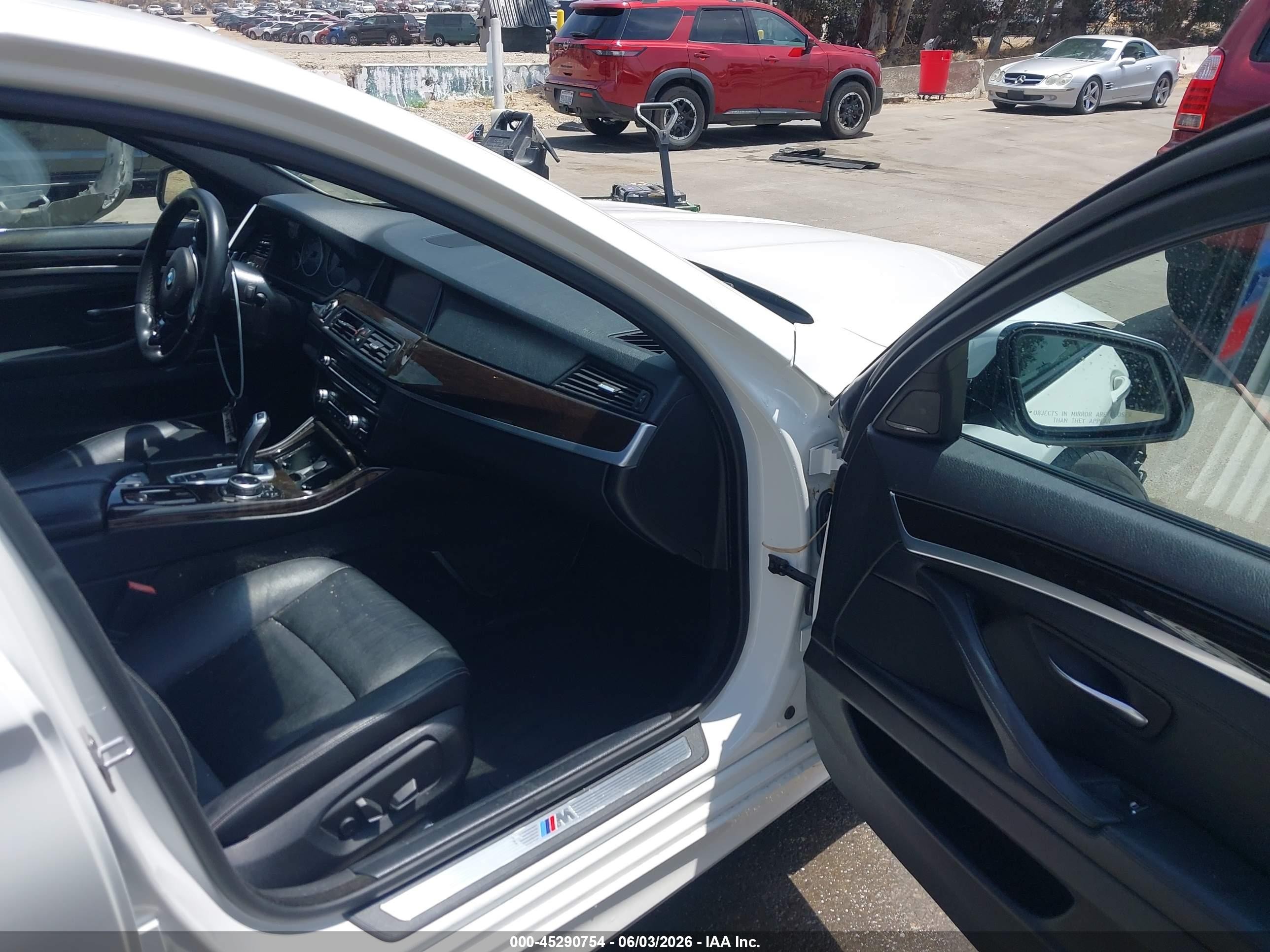 2014 Bmw 535i   White vin: WBA5B1C53ED484188