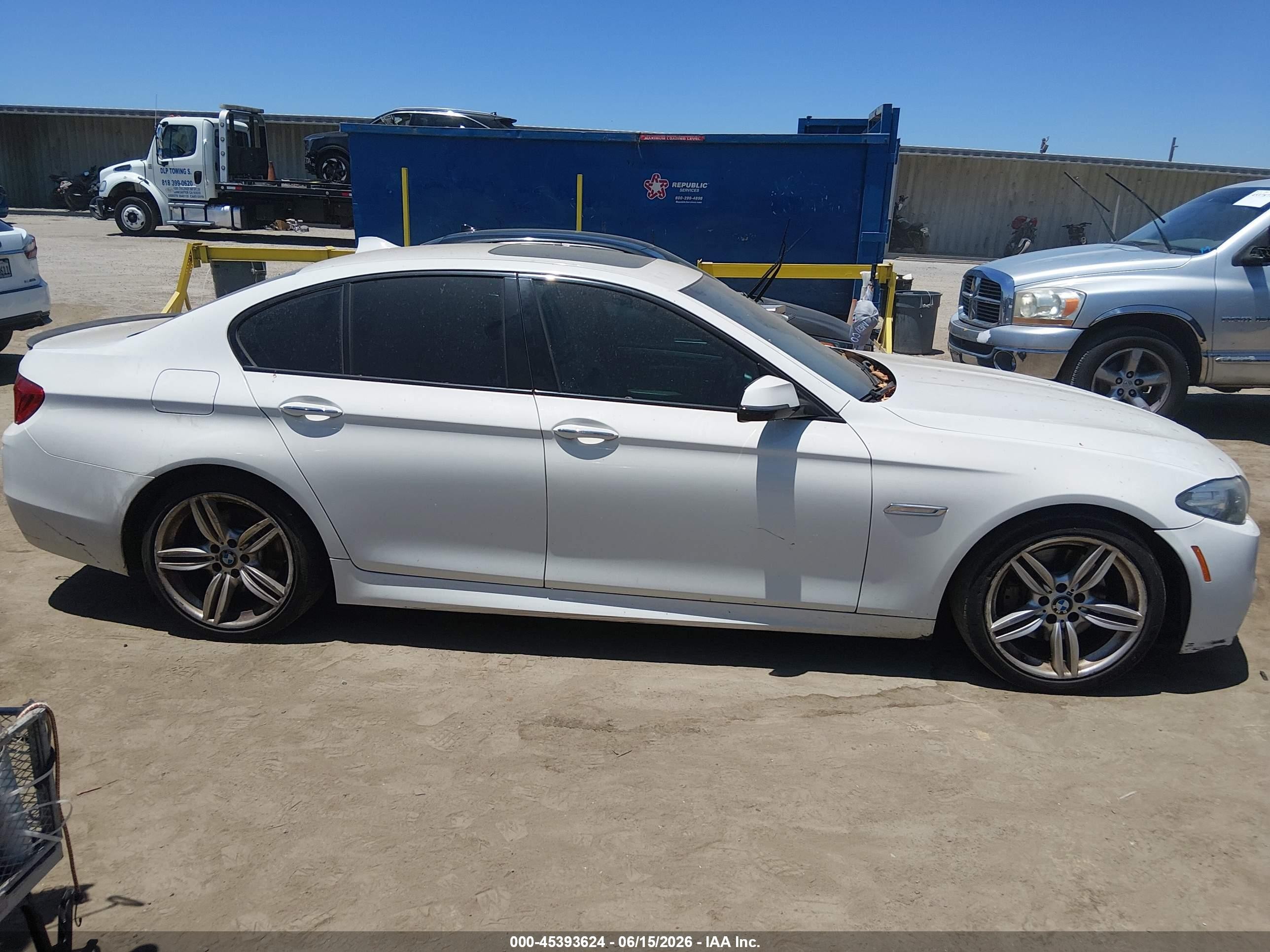 2016 Bmw 535i   White vin: WBA5B1C53GG553334