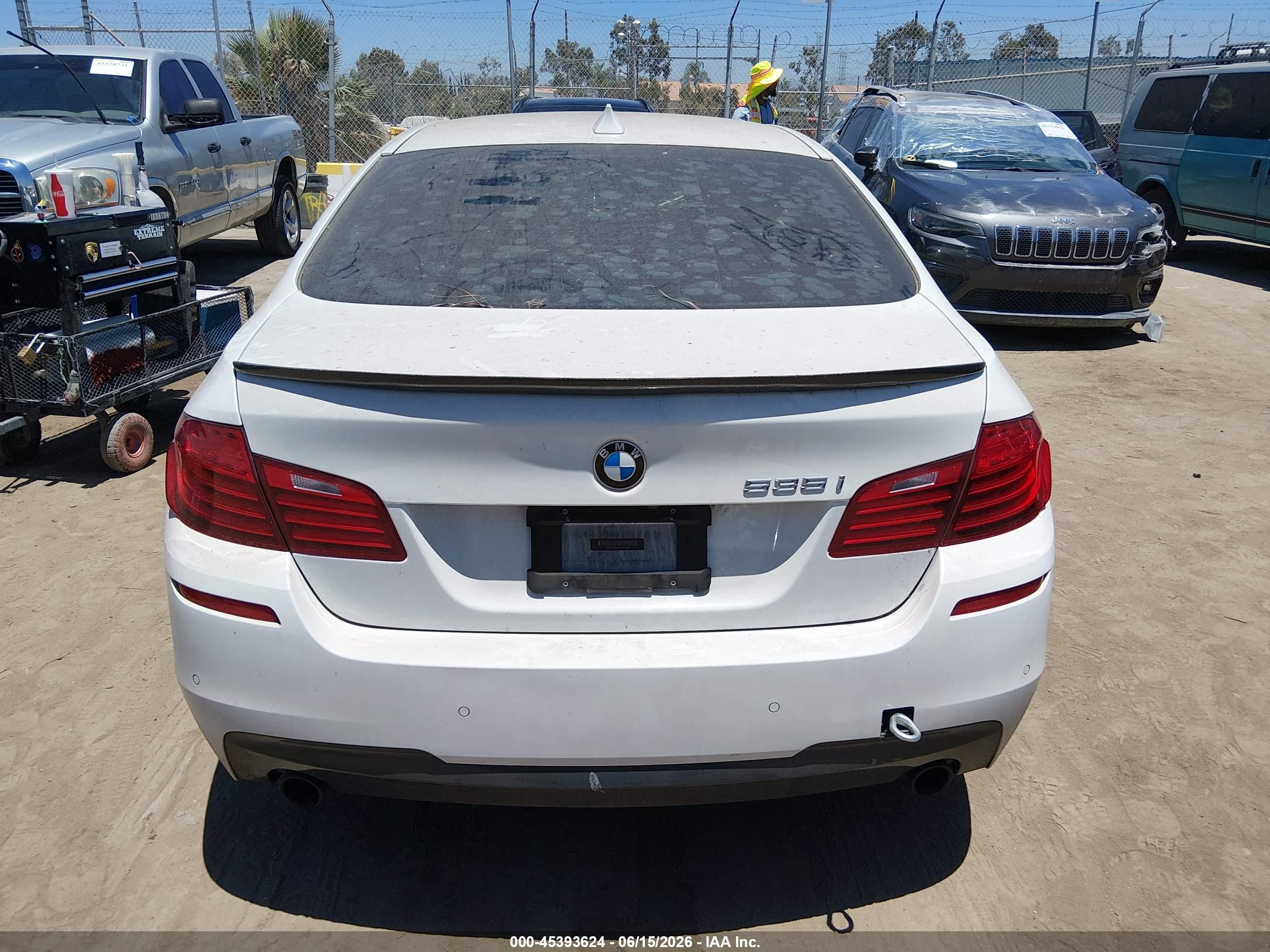 2016 Bmw 535i   White vin: WBA5B1C53GG553334