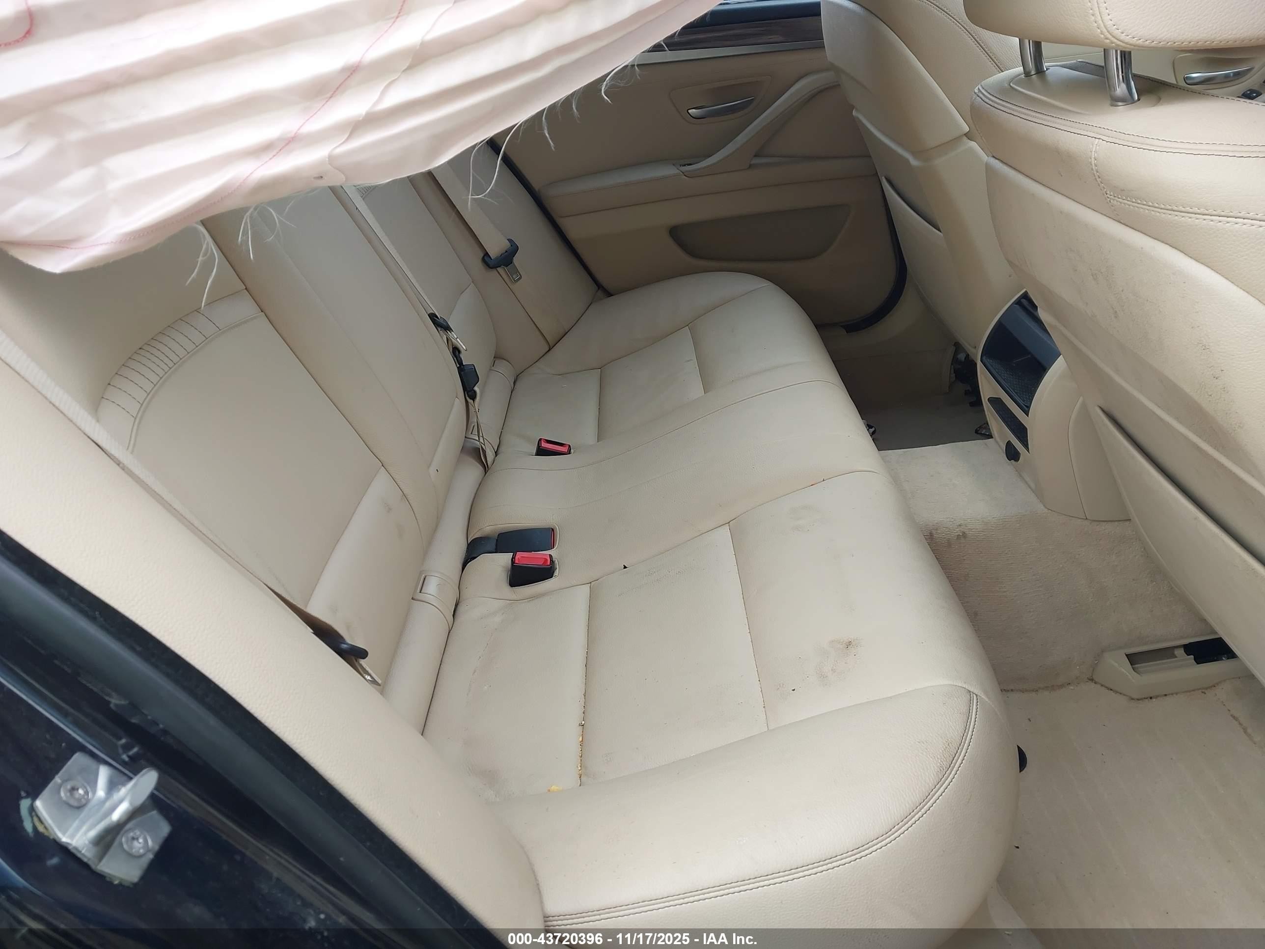 2014 Bmw 535i   Blue vin: WBA5B1C54ED476200
