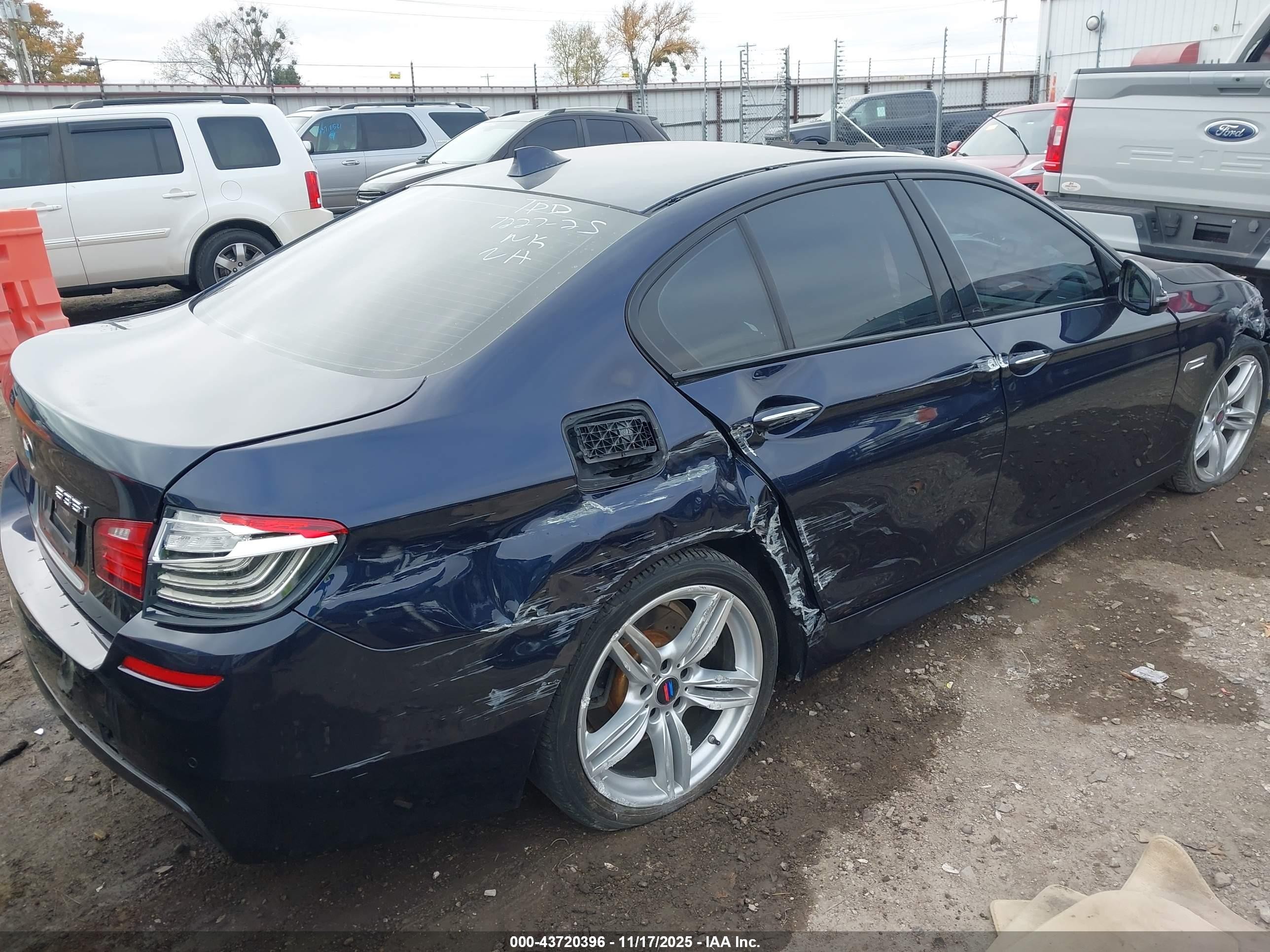 2014 Bmw 535i   Blue vin: WBA5B1C54ED476200