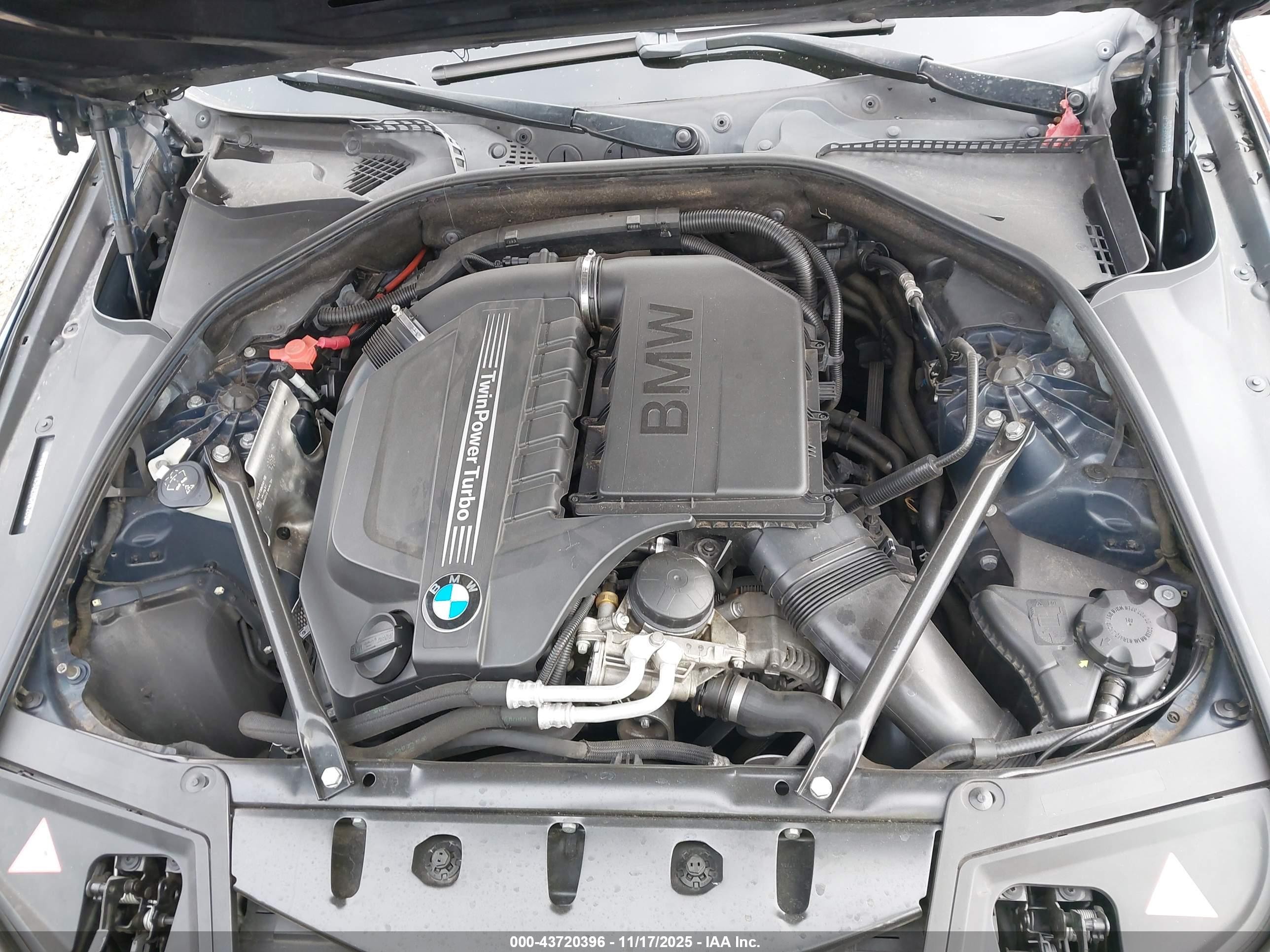 2014 Bmw 535i   Blue vin: WBA5B1C54ED476200