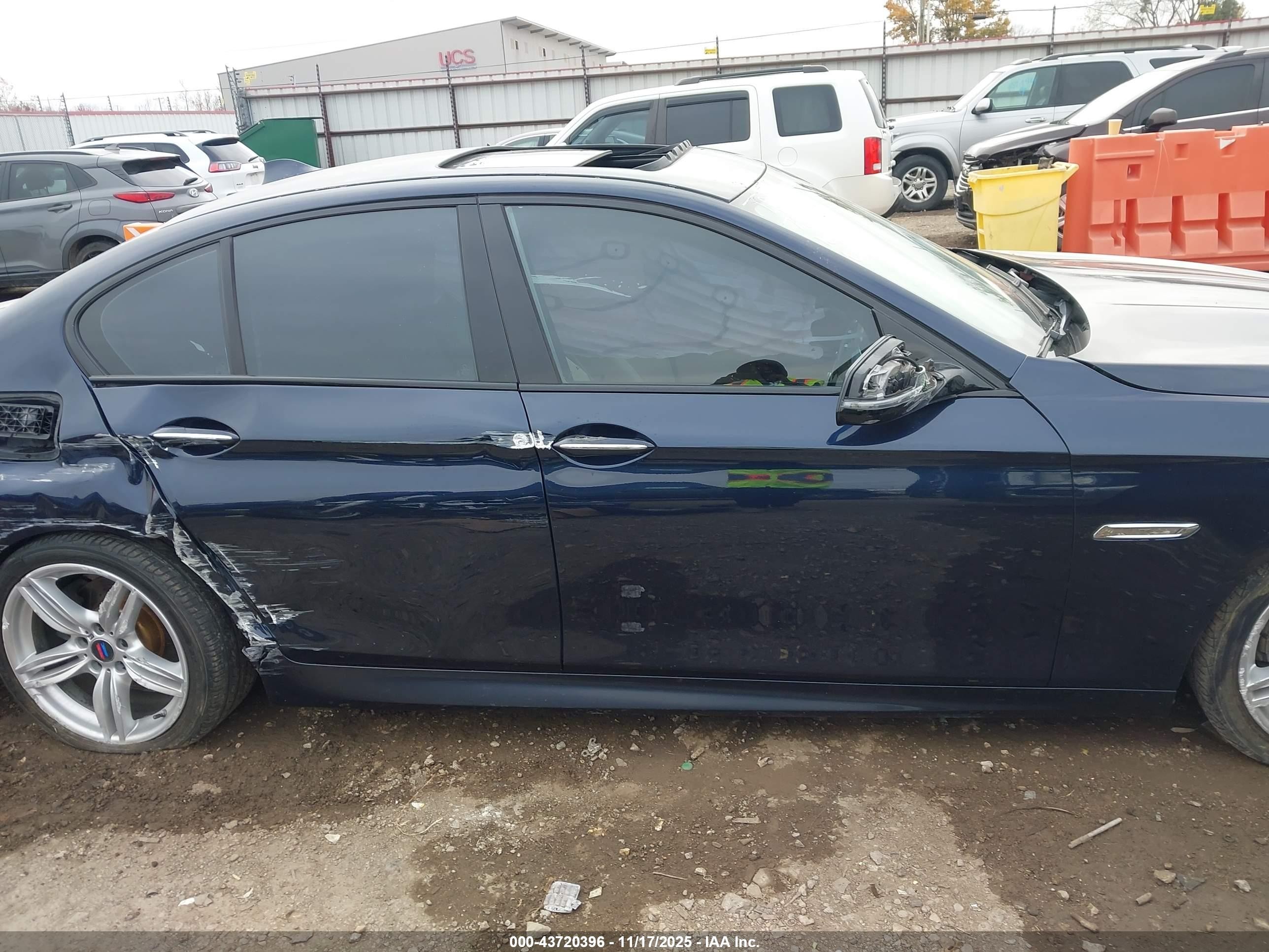2014 Bmw 535i   Blue vin: WBA5B1C54ED476200