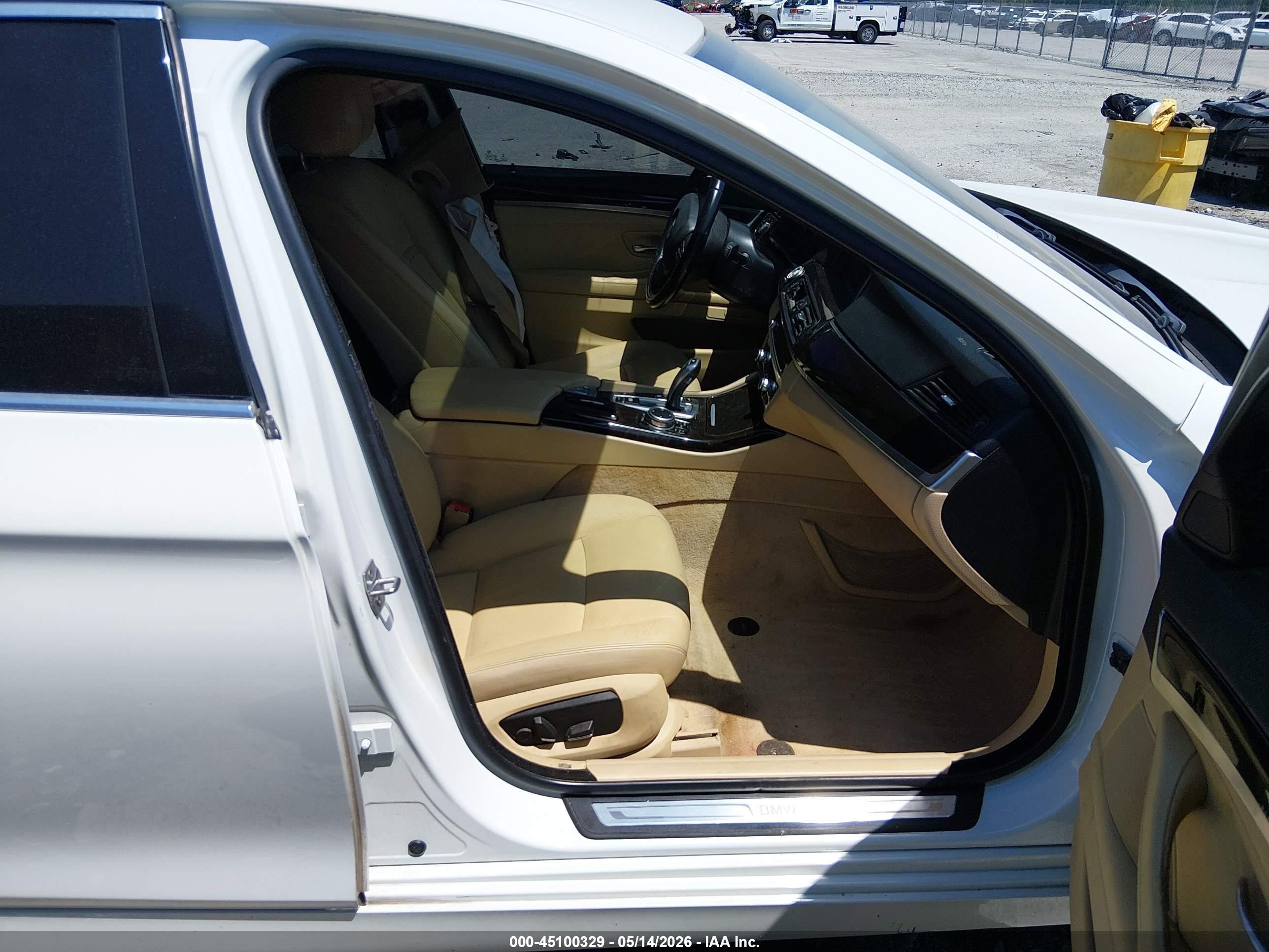 2015 Bmw 535i   White vin: WBA5B1C54FG126162