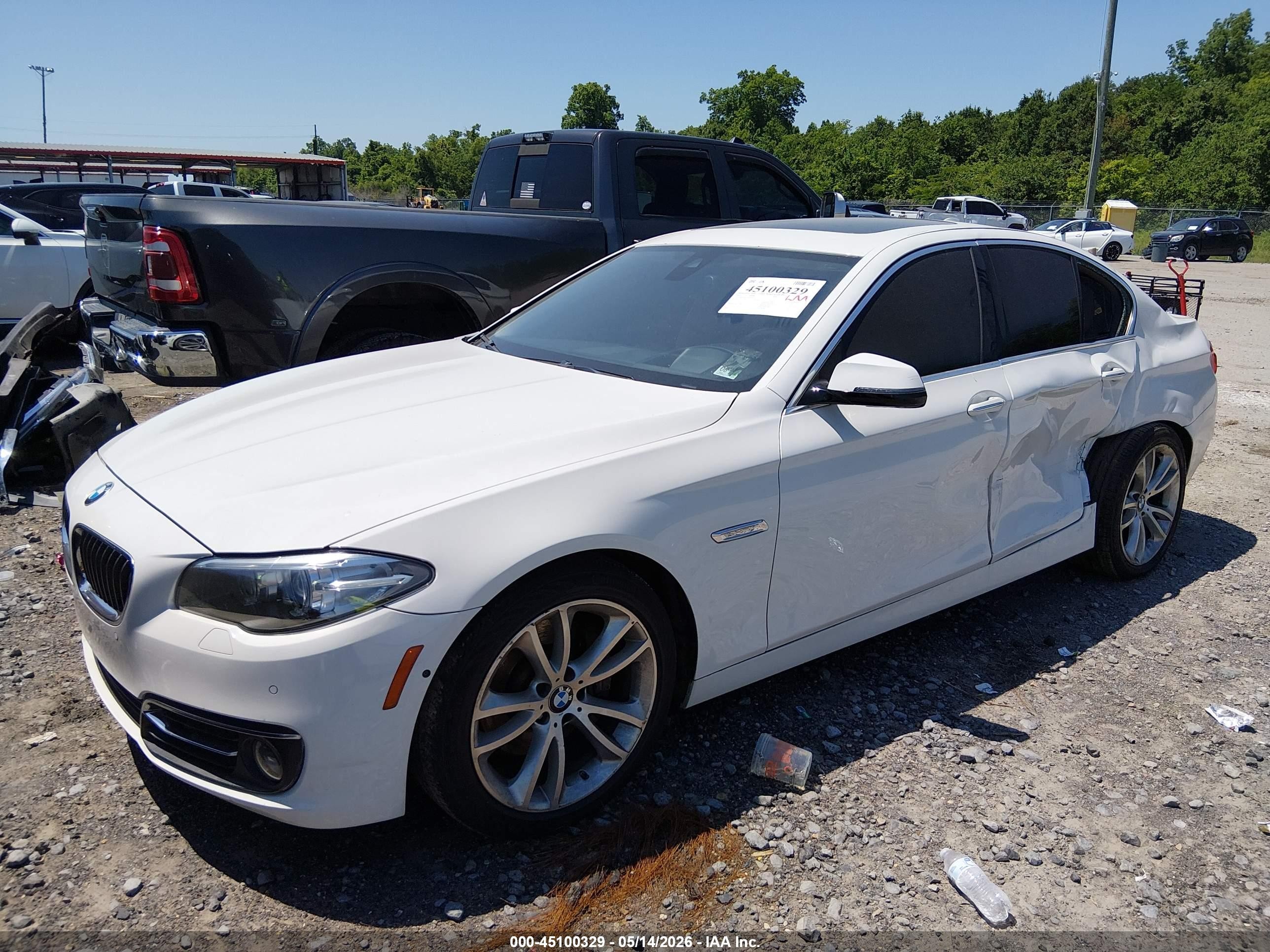 2015 Bmw 535i   White vin: WBA5B1C54FG126162