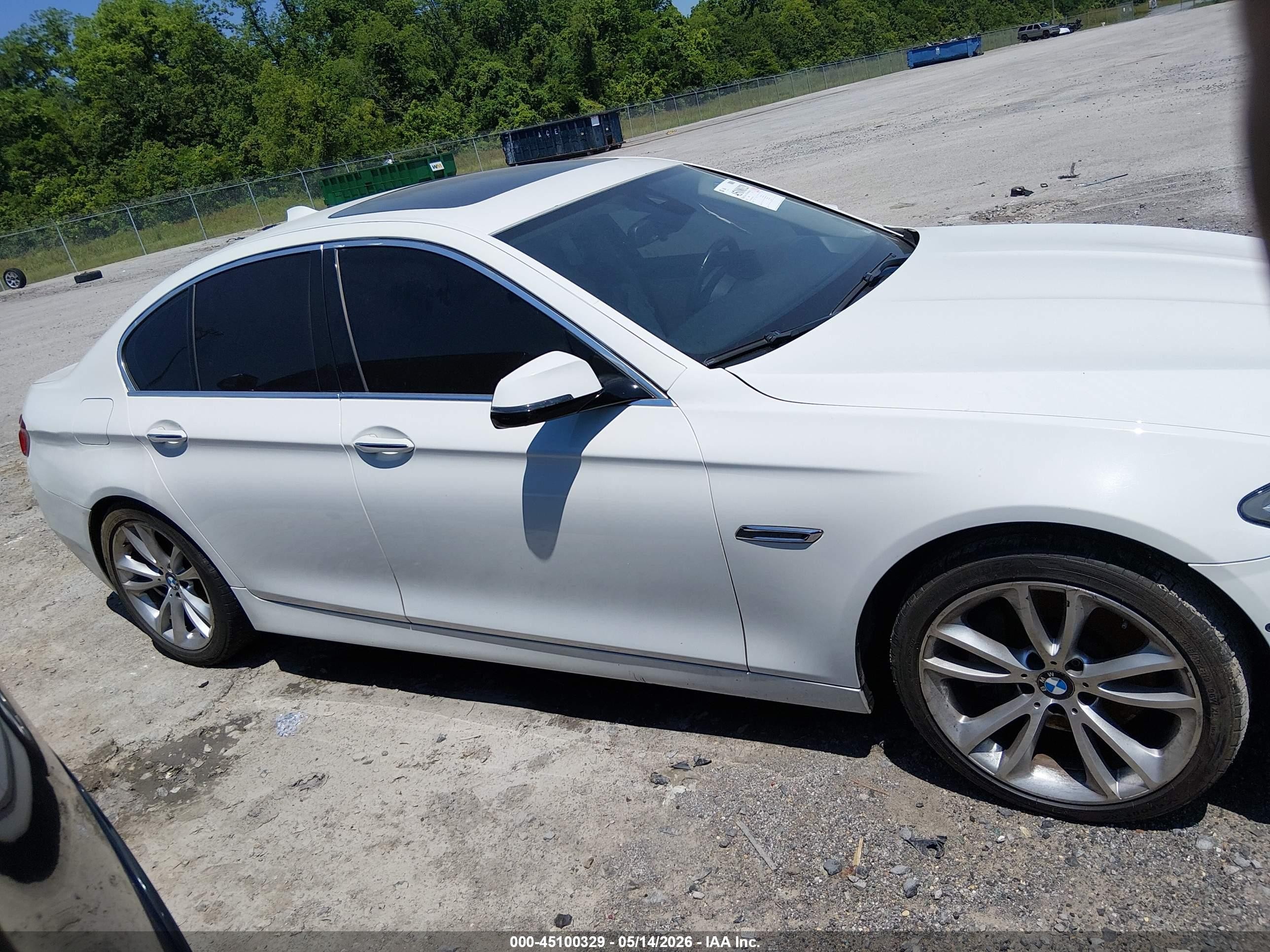 2015 Bmw 535i   White vin: WBA5B1C54FG126162