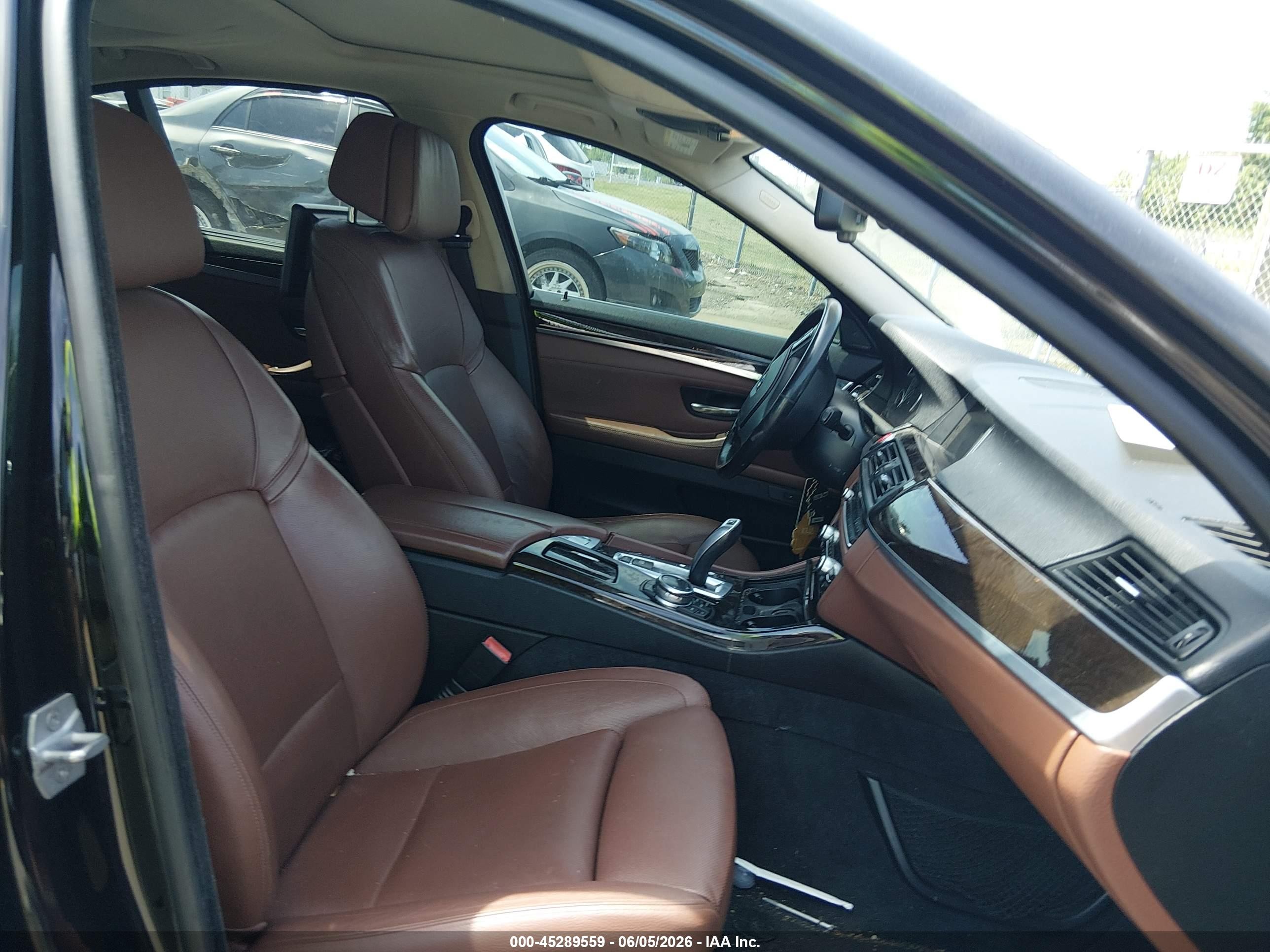 2014 Bmw 535i   Black vin: WBA5B1C57ED483805