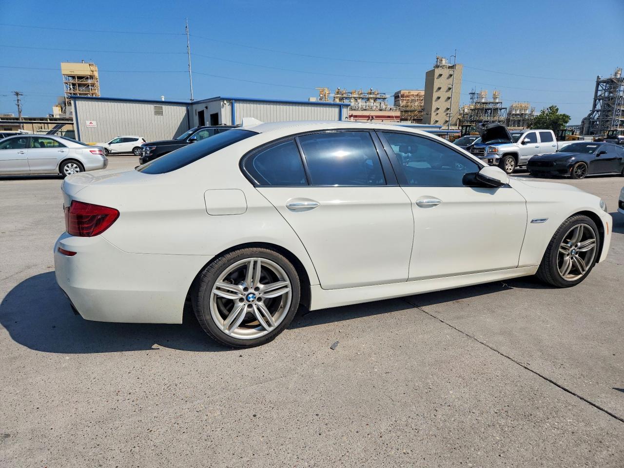 2015 Bmw 535 I White vin: WBA5B1C57FD919098