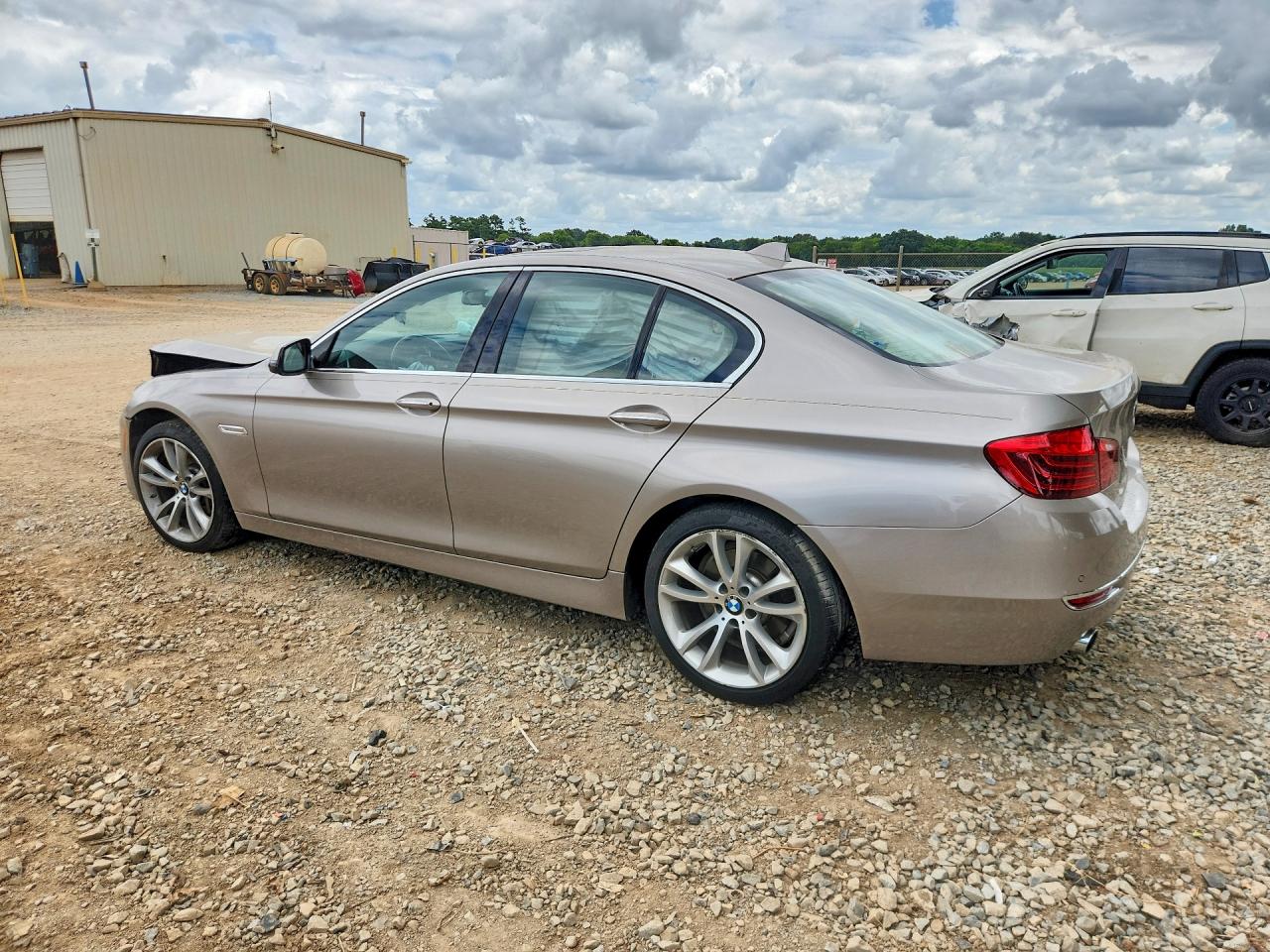 2015 Bmw 535 I Tan vin: WBA5B1C57FG125667