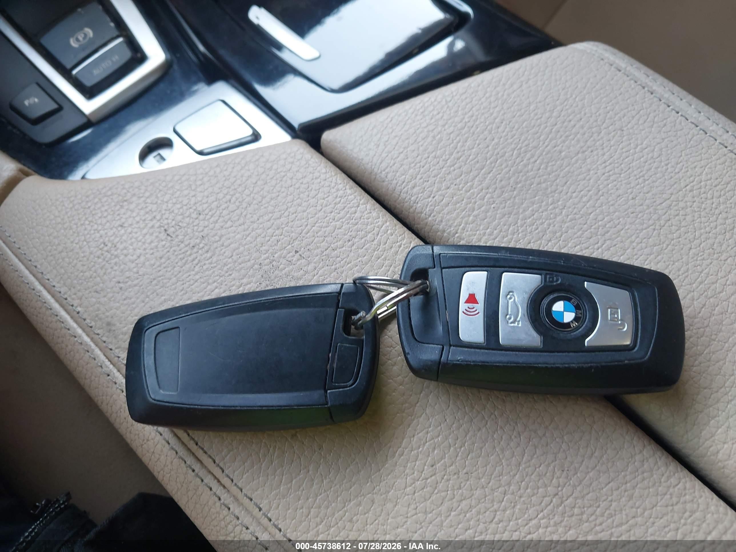 2014 Bmw 535i   Белый vin: WBA5B1C59ED481330