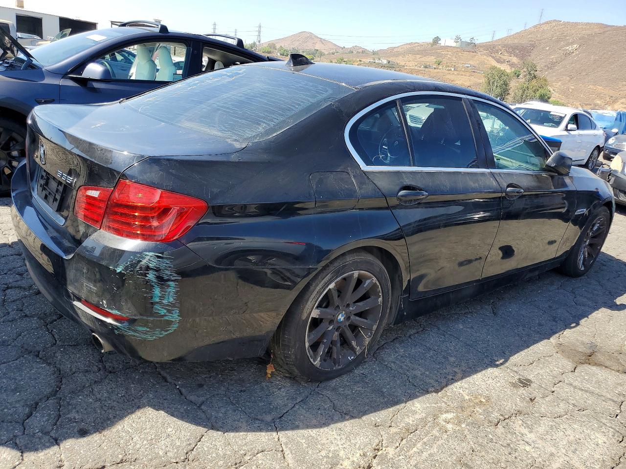 2015 Bmw 535 I Черный vin: WBA5B1C59FD918339