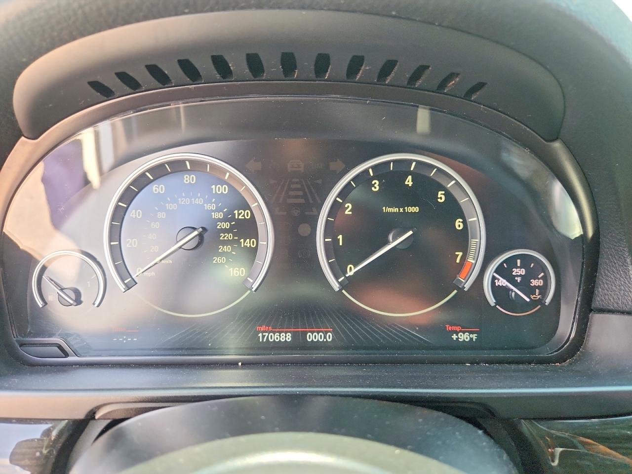 2015 Bmw 535i Белый vin: WBA5B1C59FD922942