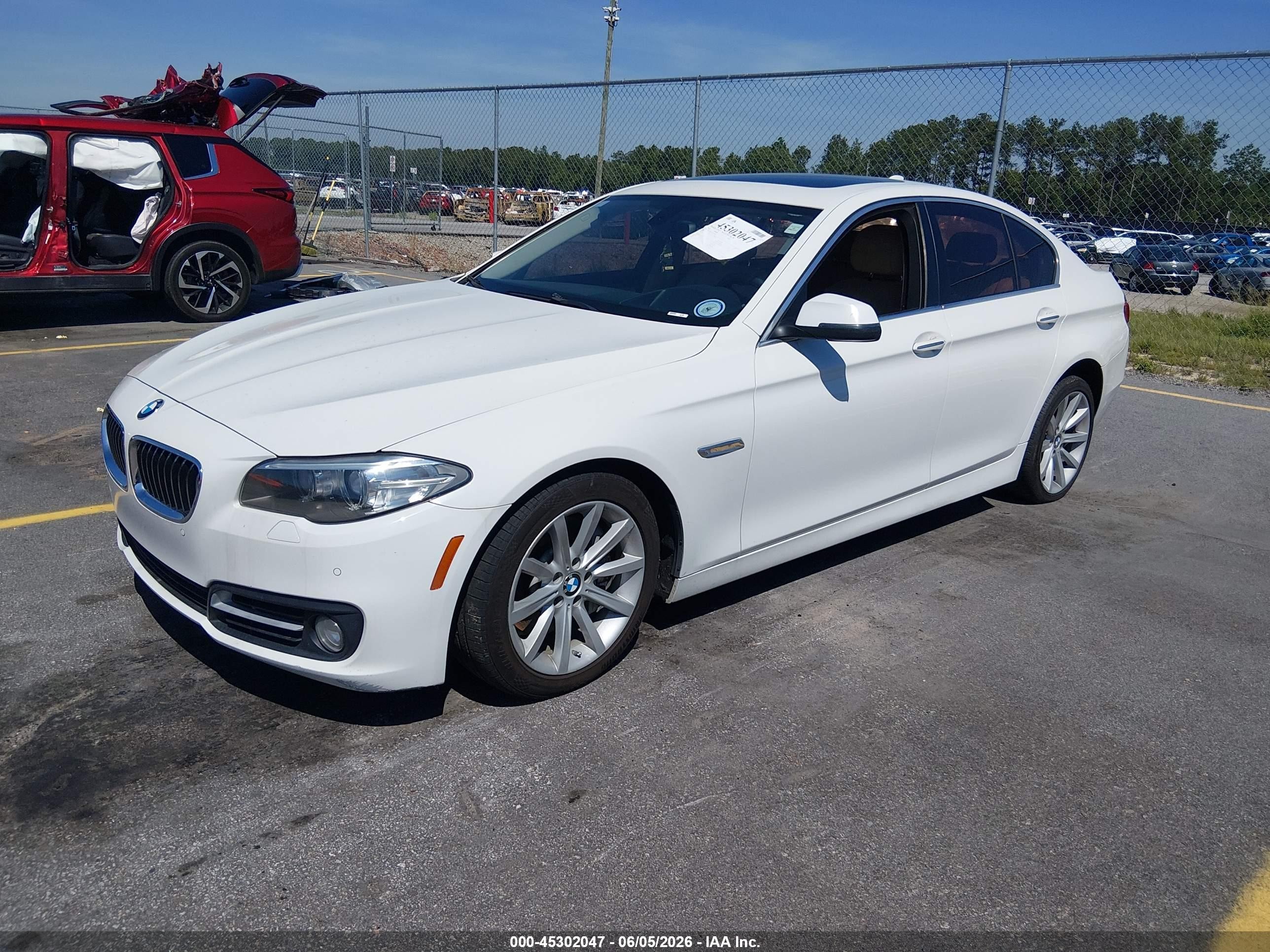 2015 Bmw 535i   Белый vin: WBA5B1C59FG126657